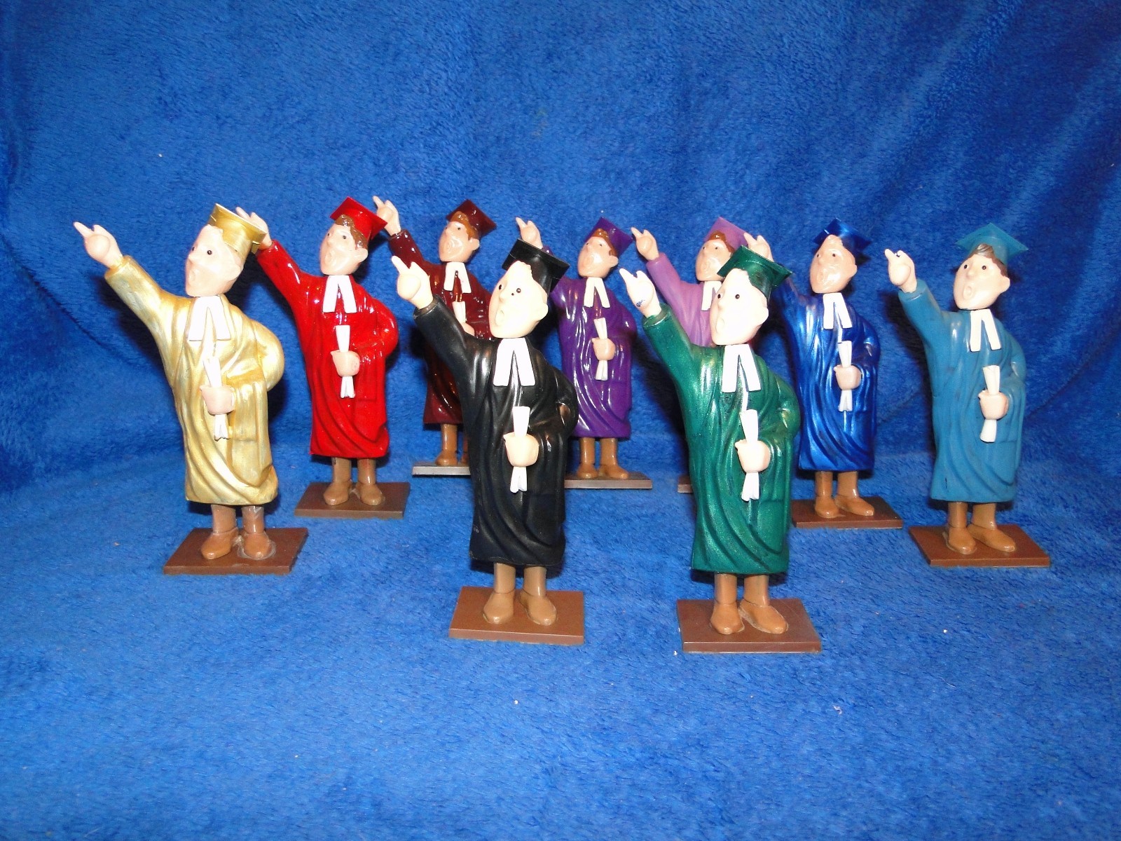 New Wilton Male/Boy Graduate Figurine Caketop copywrite 1972 1316-9531 U pick