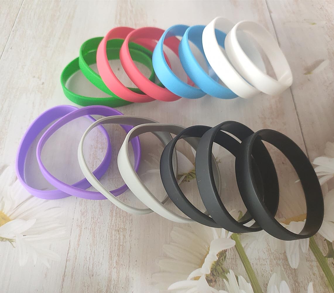 UQUABESO 15 Pcs Rubber Medium, Black, White, Grey, Red, Blue, Green, Purple