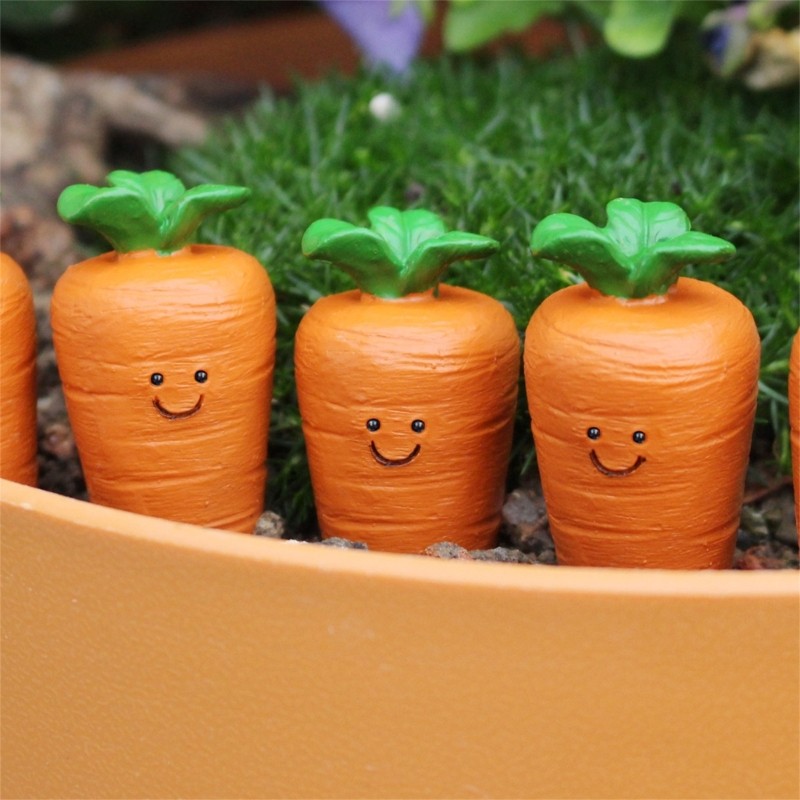 Easter Stake Carrot Shaped Statue for Spring Outdoor Sculpture Decoration