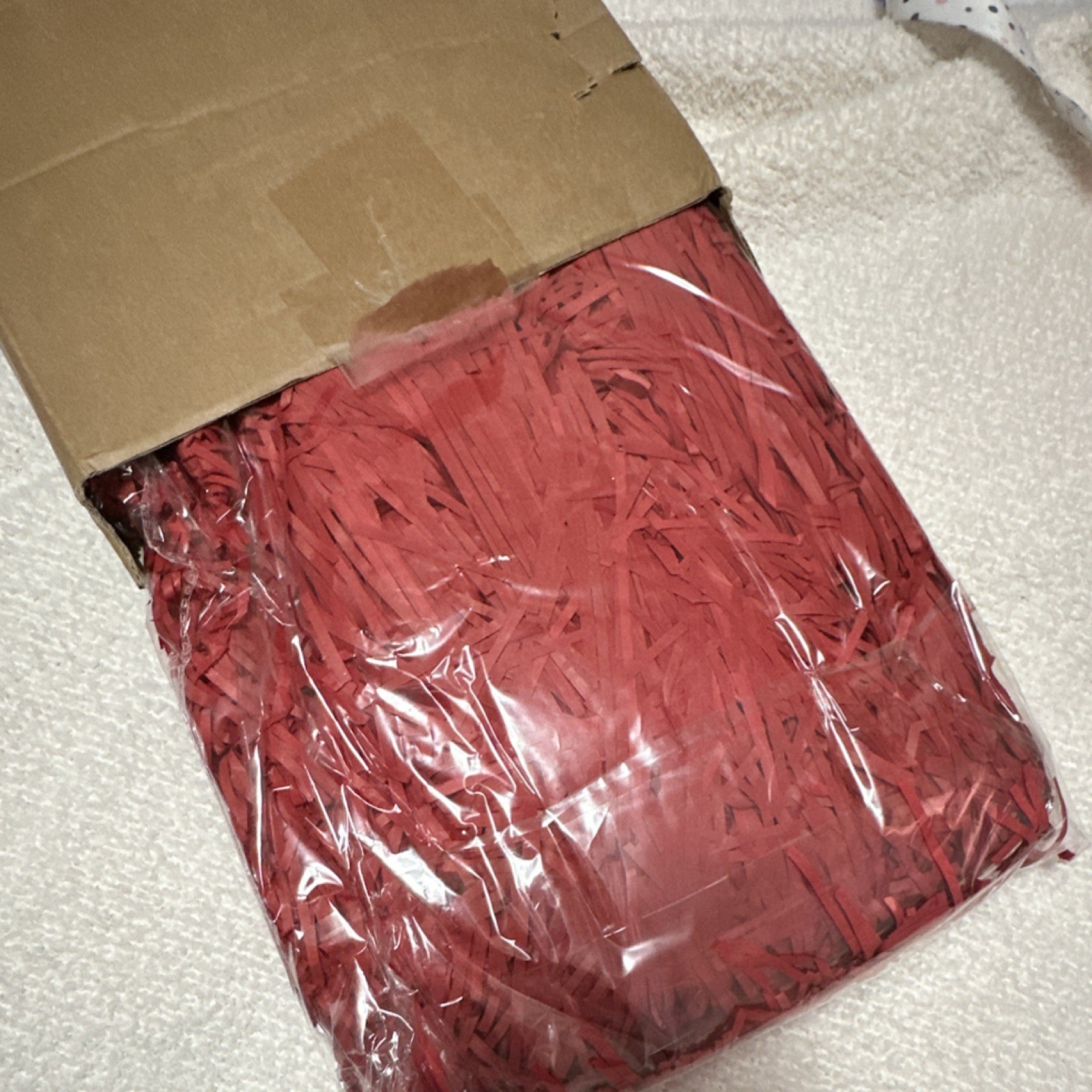 Red Shredded Paper Gift Box Filler for Gift Baskets, Packaged in Box