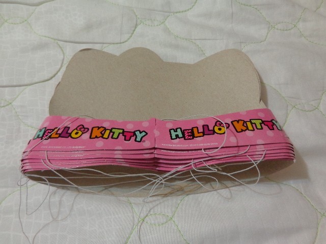 Sanrio Hello Kitty Designware Paper Party Hats 8 Count New Pink White Red
