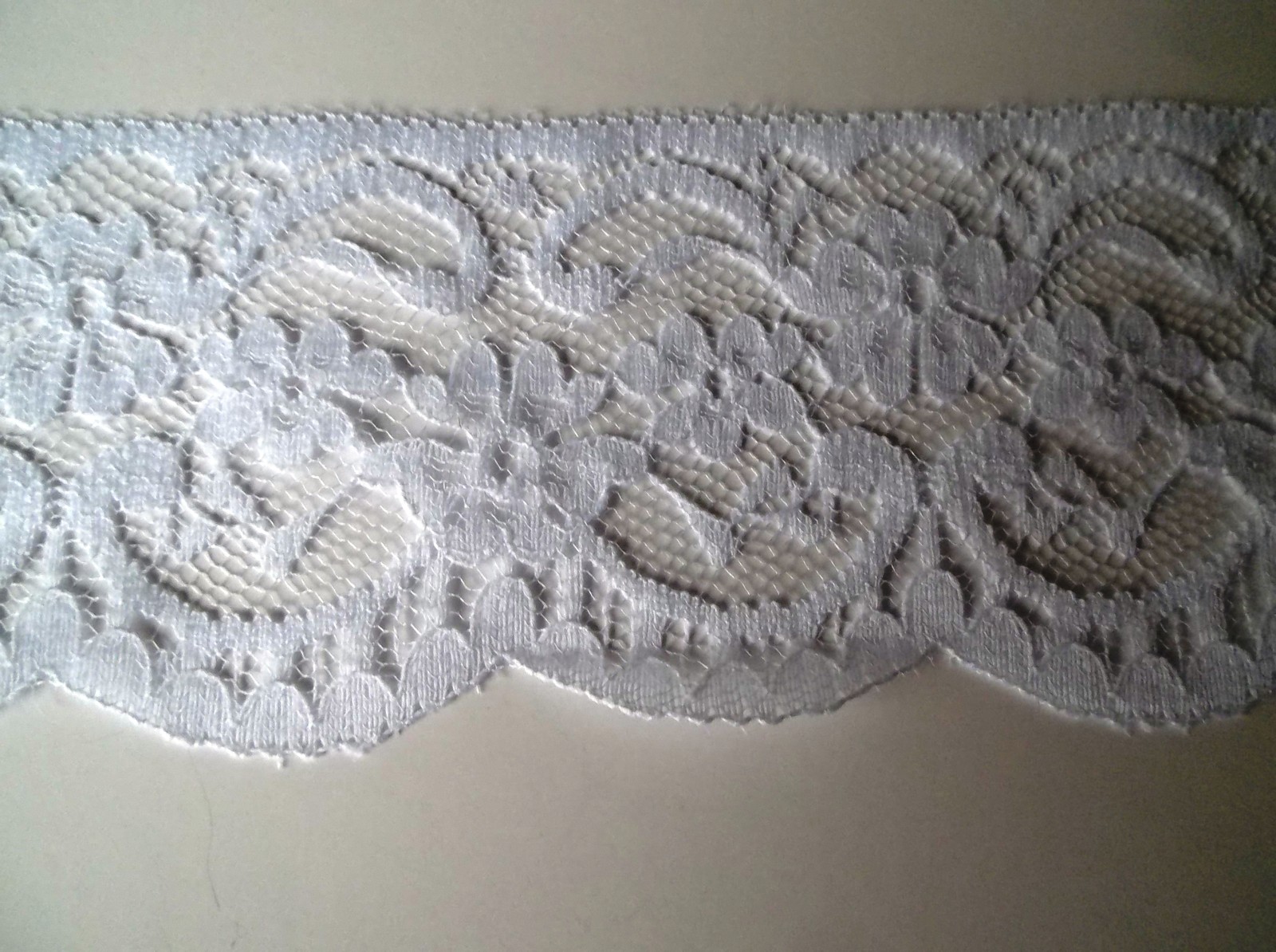 Scalloped Flat Lace Wedding Sewing Crafts 63mm wide White Ivory/Cream & ODDMENTS