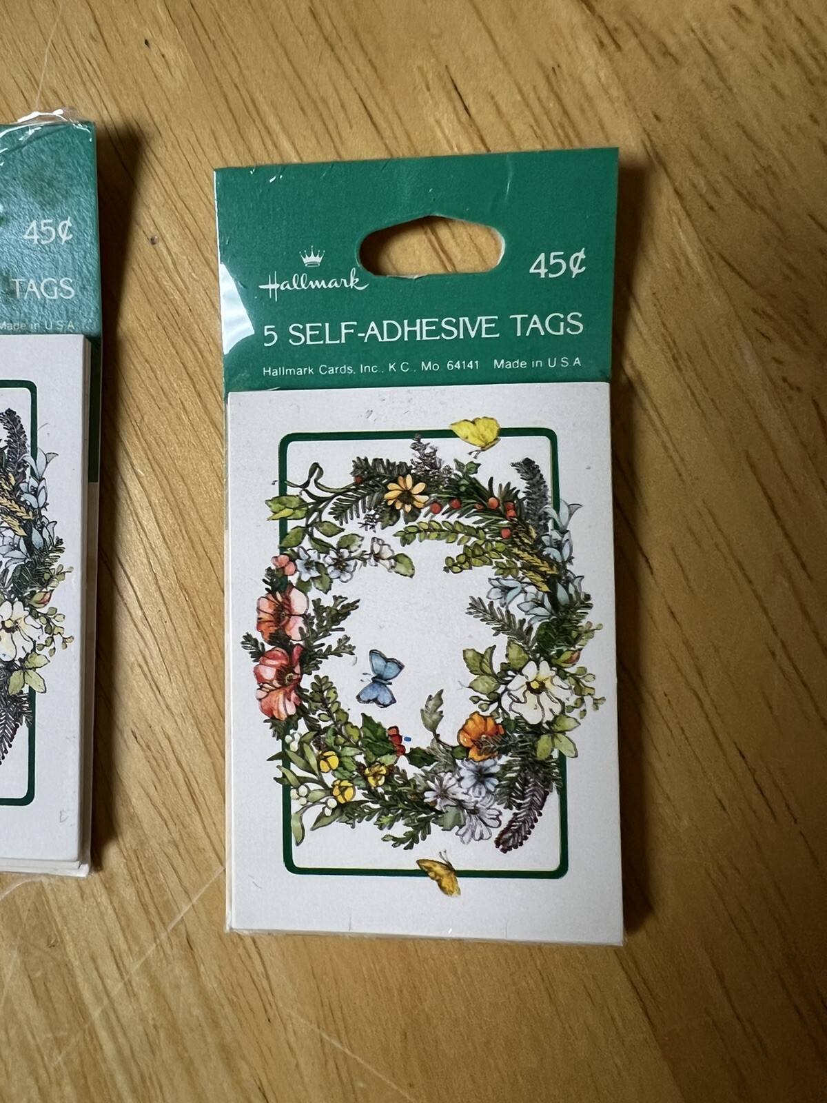 VTG Hallmark 15 Self-Adhesive Gift Tags NEW SEALED USA Floral Butterfly Wreath