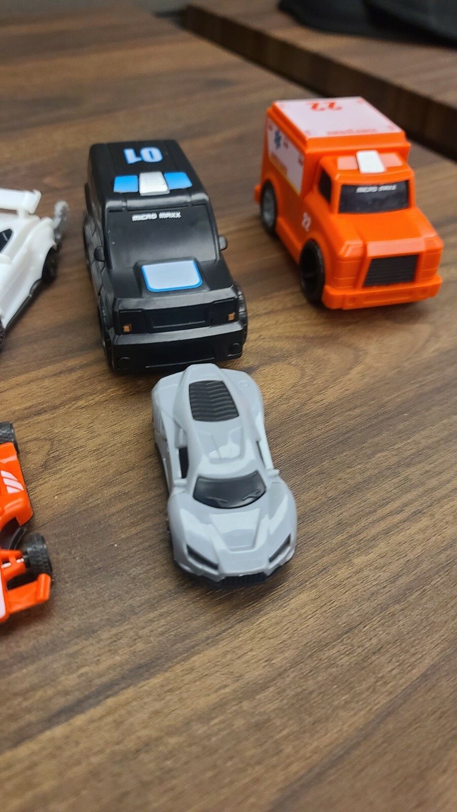 Lot of 12 Plastic Cars Cake Toppers