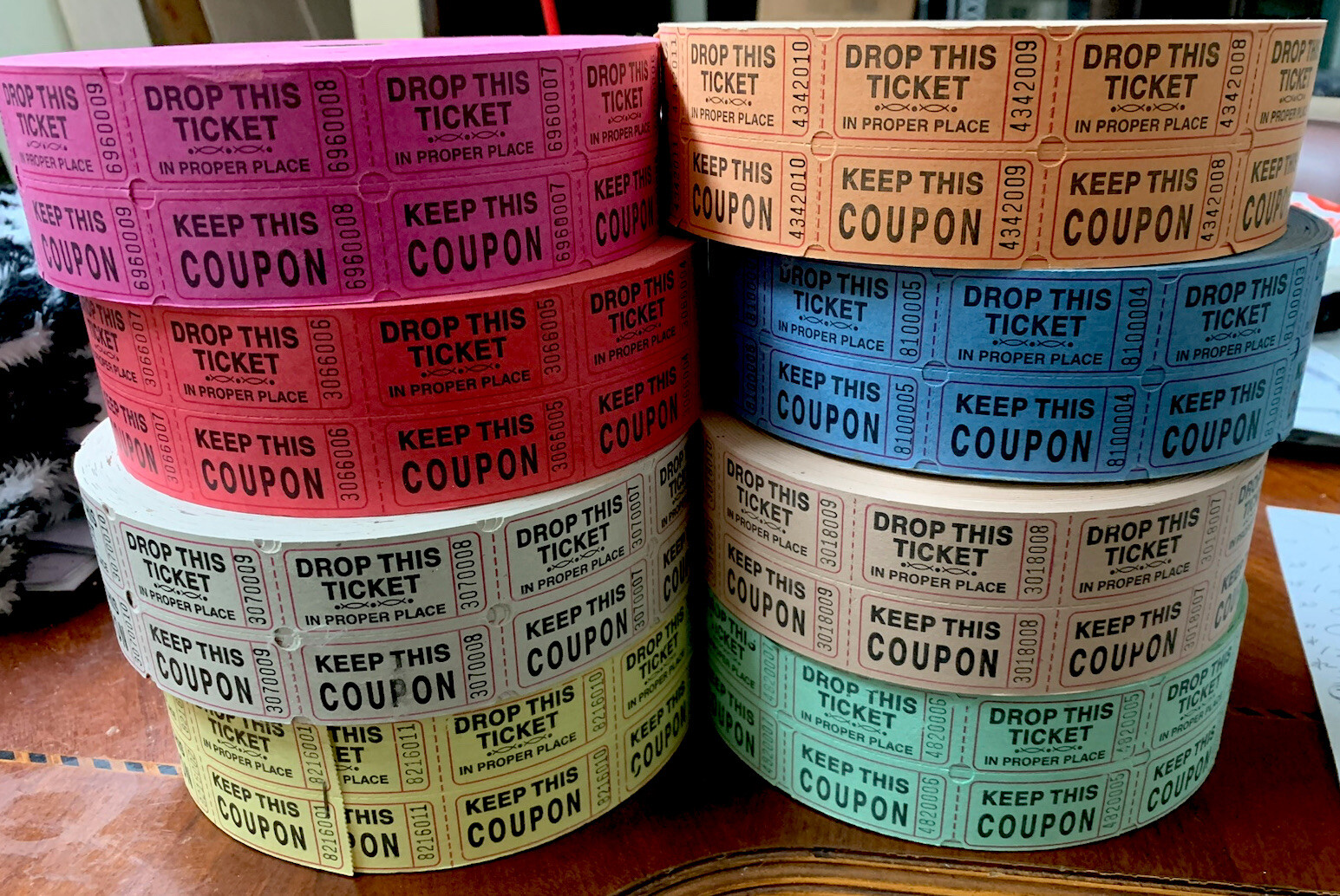 Raffle Tickets Roll of 2000 Double Stub Keep This Coupon Carnival Ticket RED