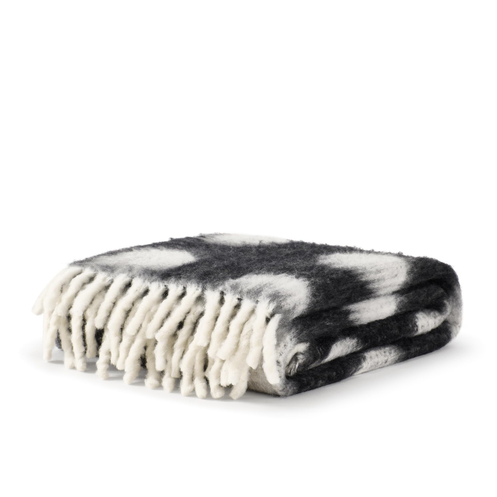 kate spade new york Dots Throw, 50″ x 70″, Mohair Blend Decorative Throw for …