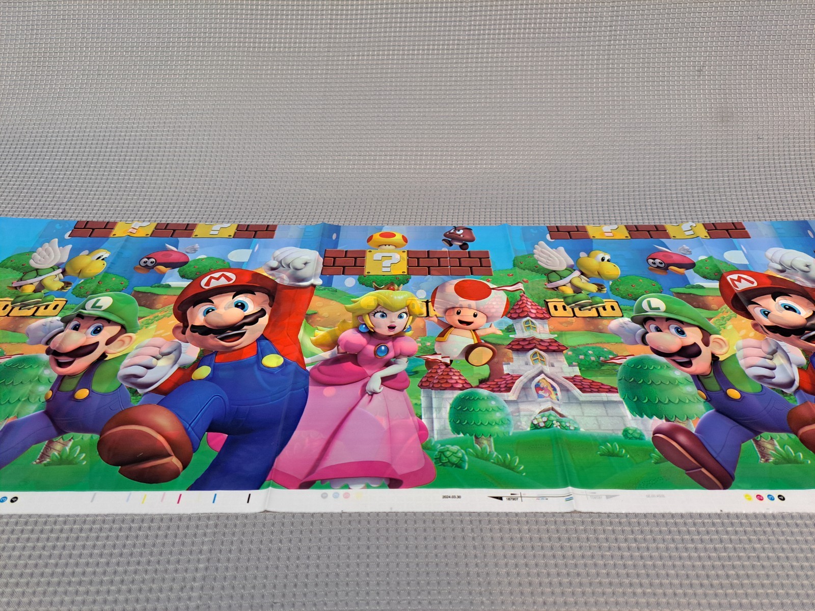super mario surprise gift box