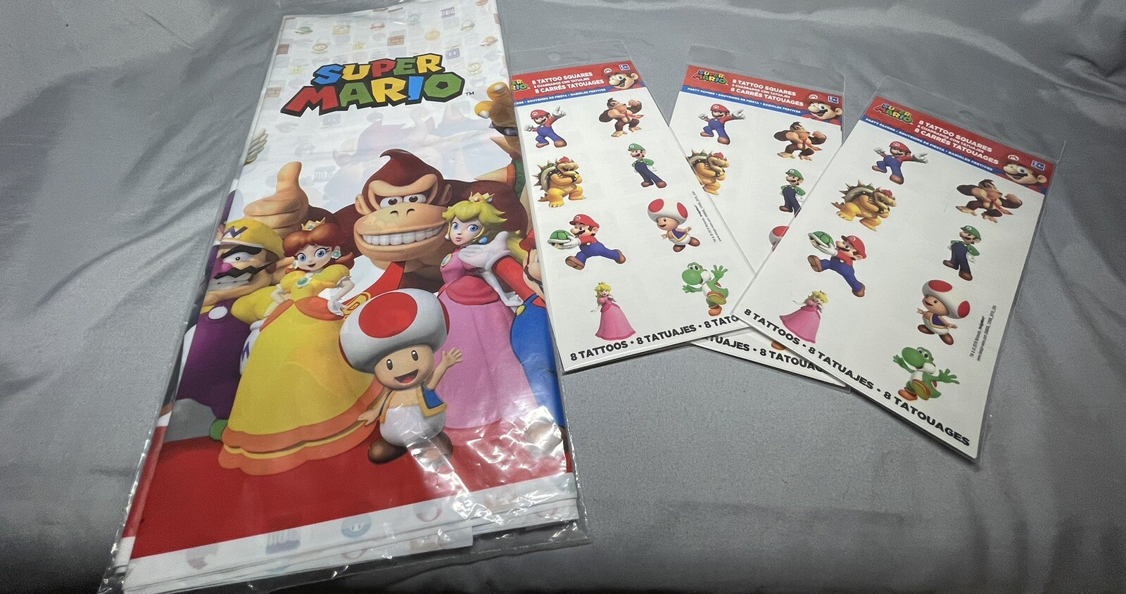 Super Mario Brothers Tattoo Favors-8 Pcs. Lot Of 3 & 1 Party Table Cloth 54×96”