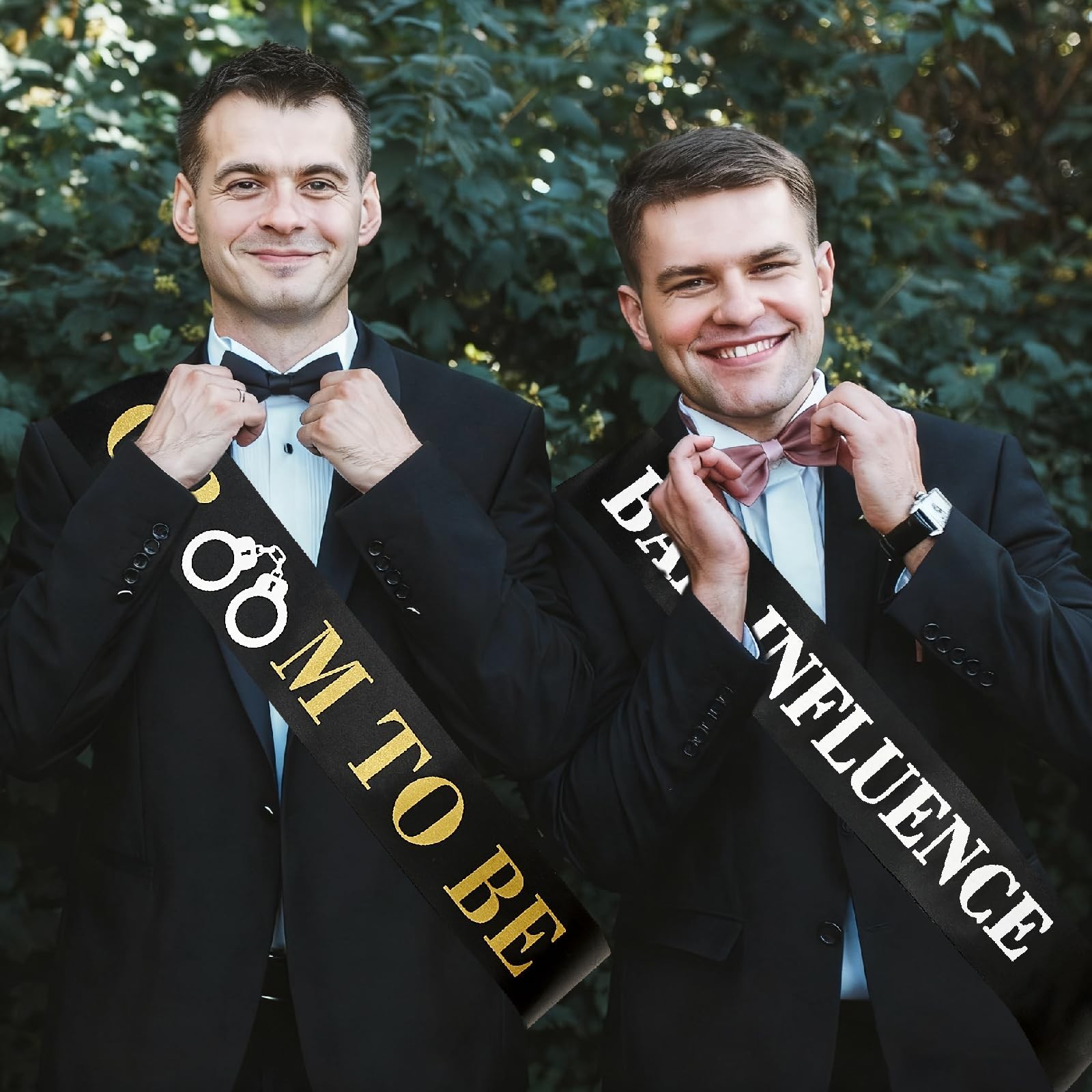 18 Pack Funny Bachelor Party Sashes & Pins – Groomsmen Team Groom Decorations, B