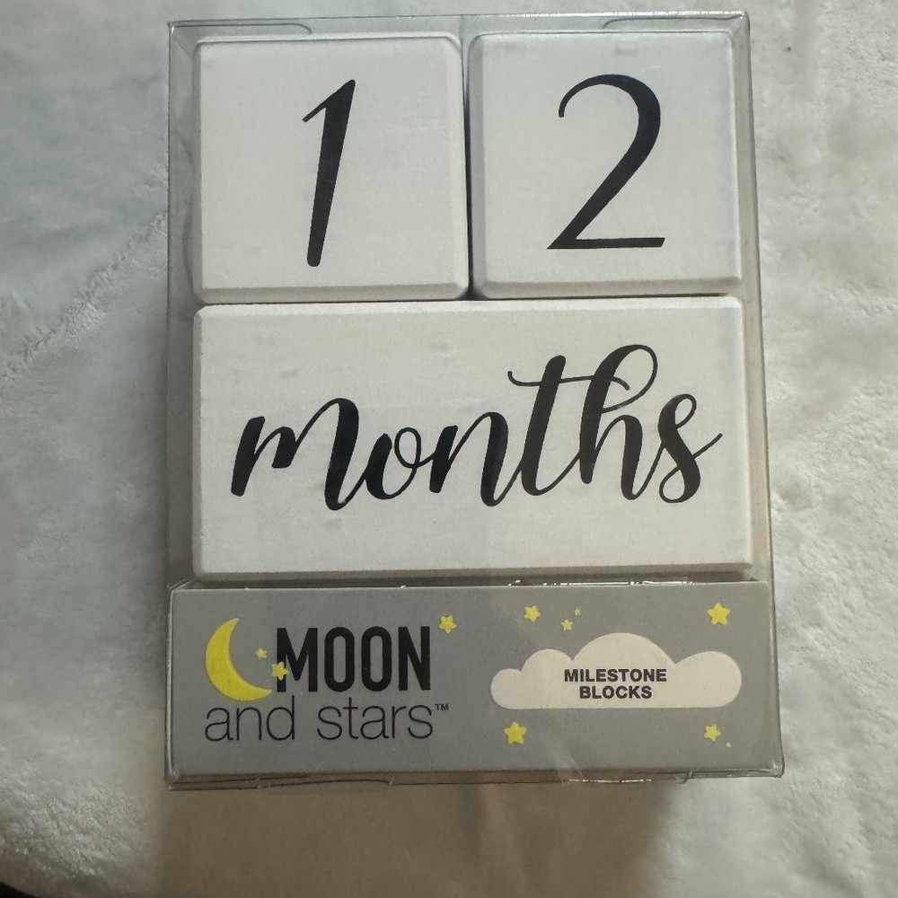 NIB Moon and Stars Wooden Baby Milestone Blocks – Nursery Photo Prop