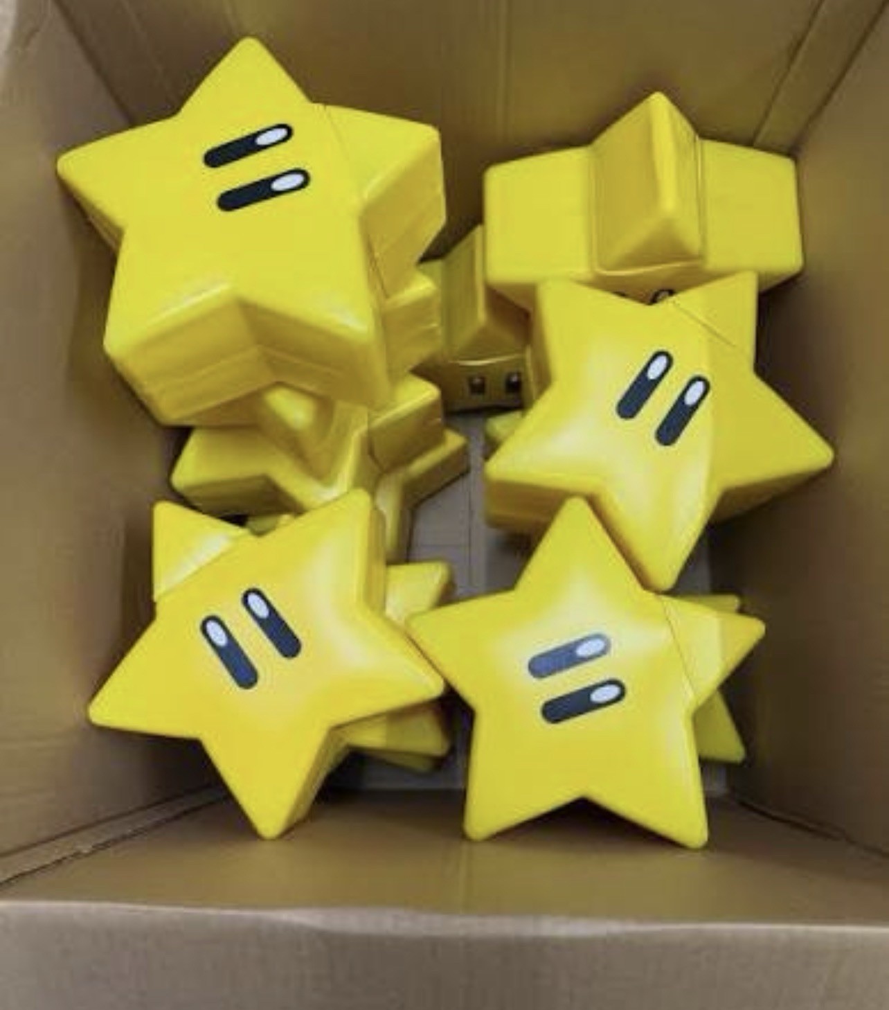 Estrella Jumbo Super Mario Dulcero 10 Table Centerpiece & Party Candy Favor Star