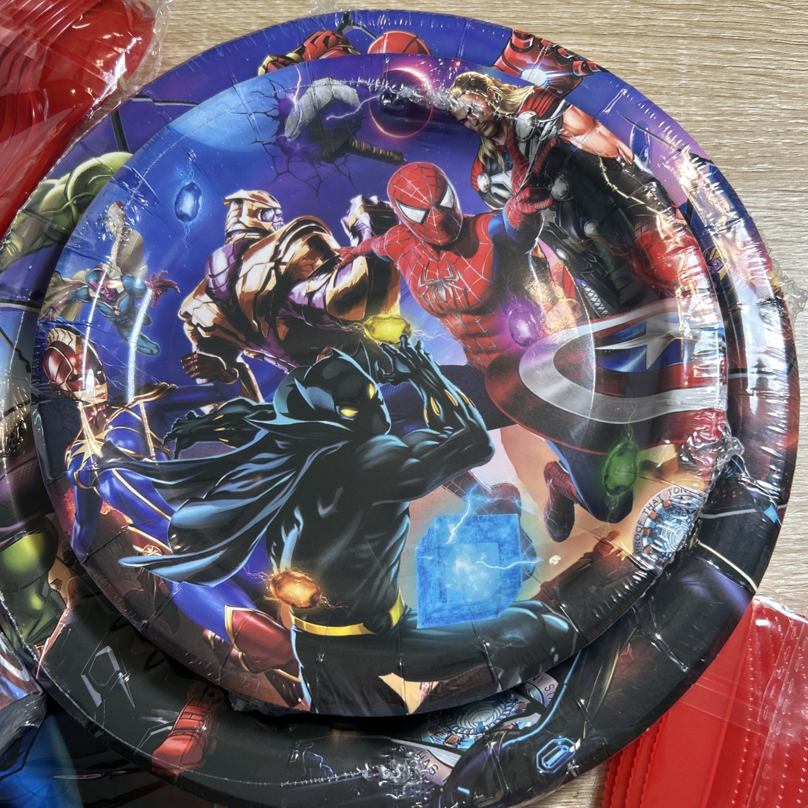 NEW MARVEL SUPER HERO Party Supplies 10pack Plates Napkins Cups & More Avengers