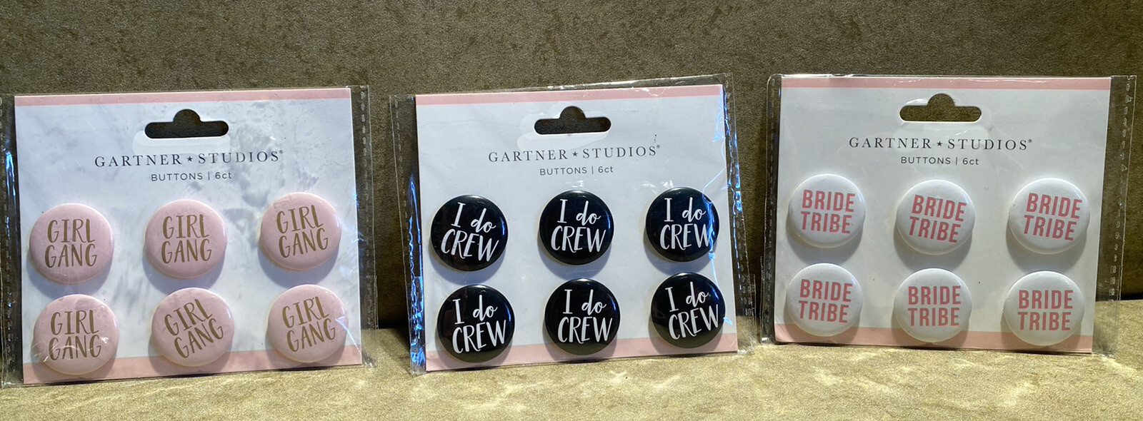 Gartner Studios Bridal Party Bachelorette Buttons Lot of 12 Buttons