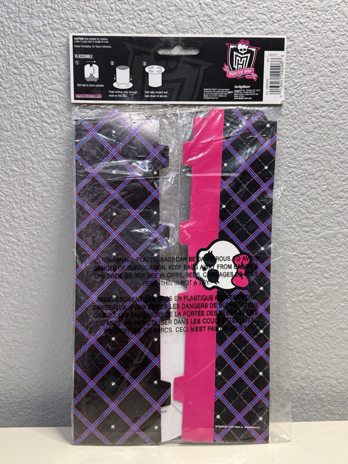 MONSTER HIGH Birthday Party Set Of 3; TOP HATS, Invitations And Napkins New