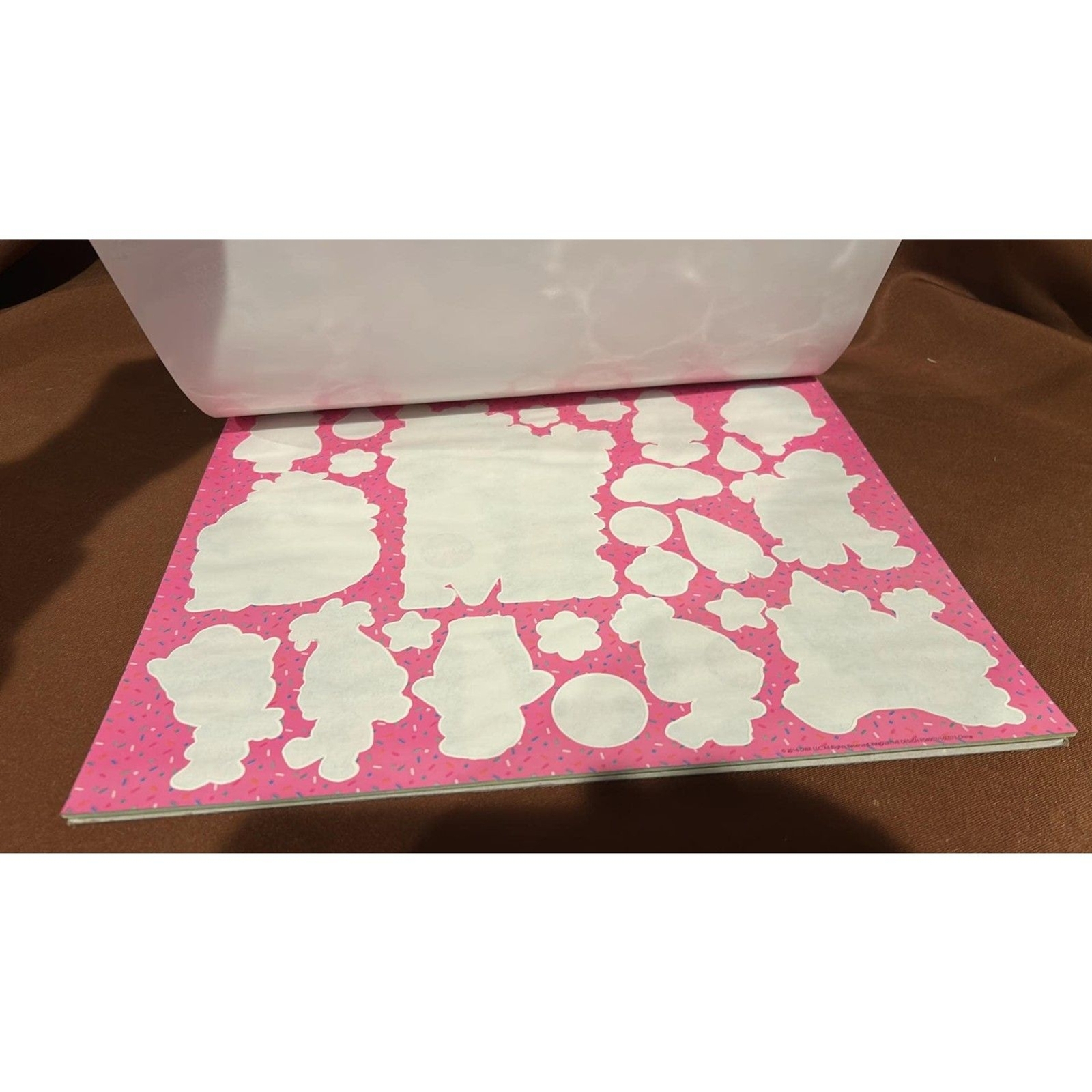 Lot of 2 Jumbo Sticker Pads $ Scenes TROLLS