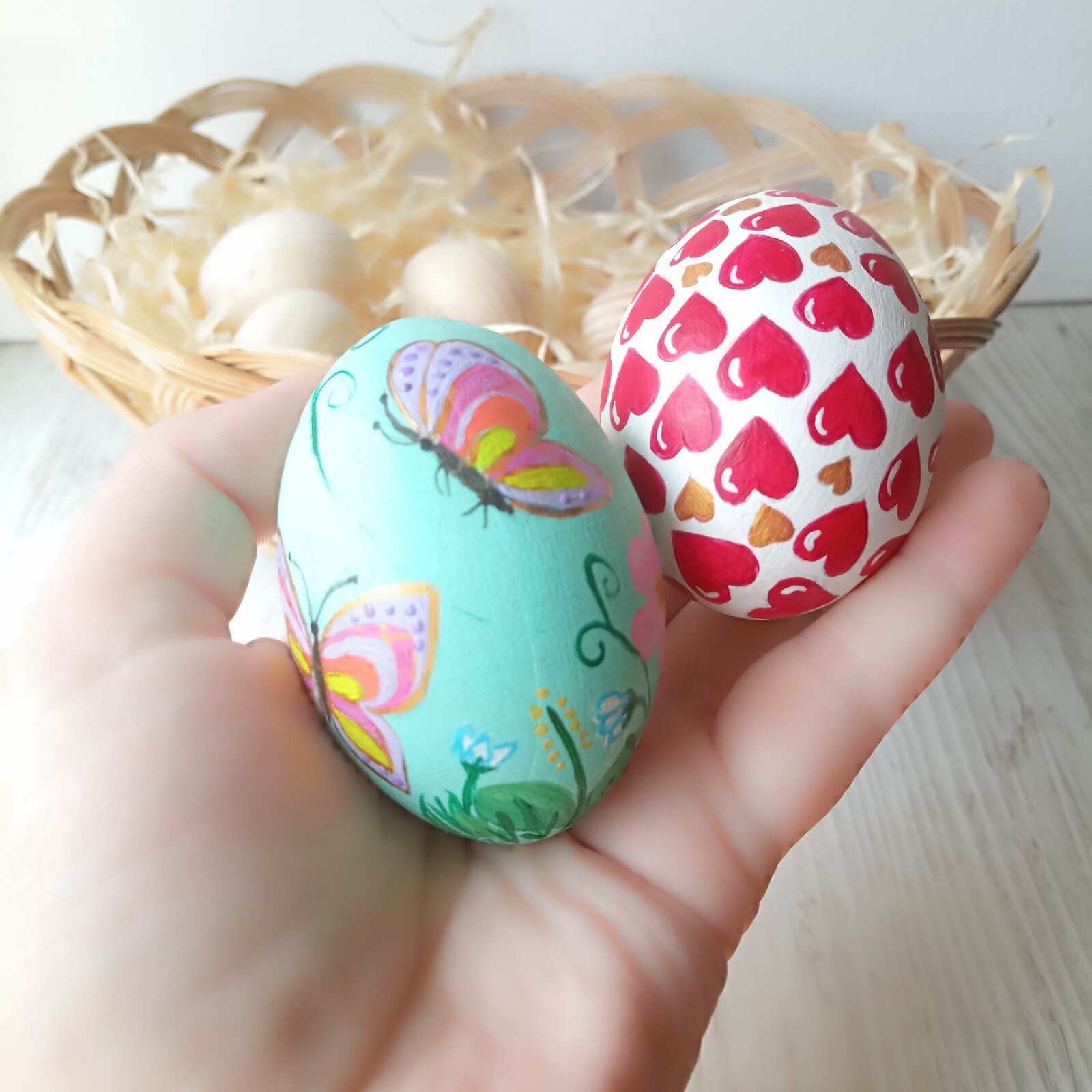 Easter Eggs in Gift Box,set of 2 Hand-Painted Wooden Eggs Easter Decorations