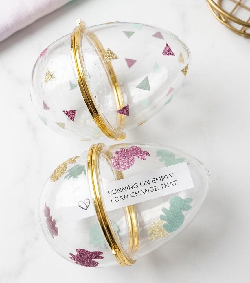 2 Pcs Easter Ornament Clear Glass Egg to Fill Fillable Eggs Candy Pier 1 New NWT