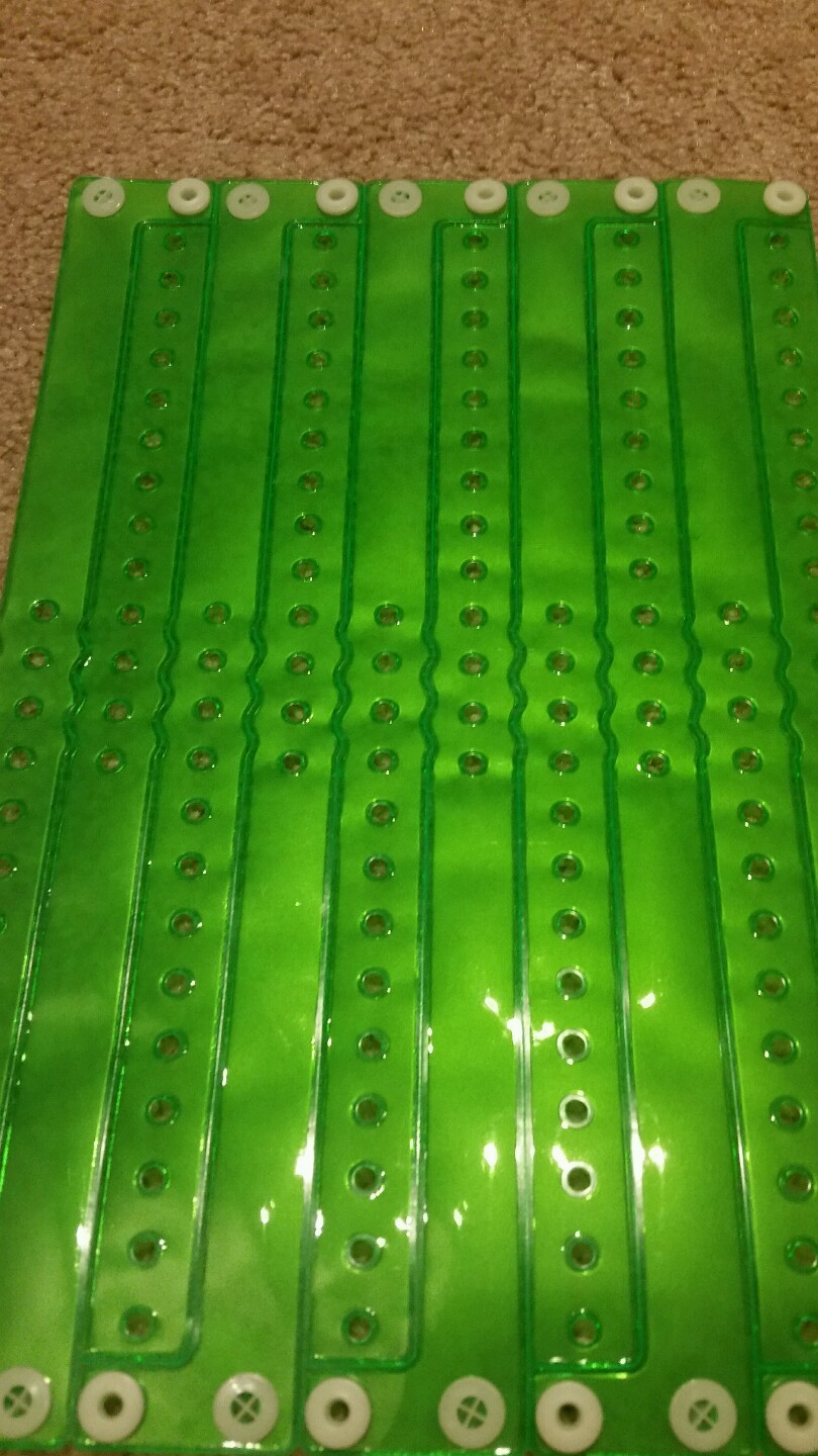 500 3/4″ NEON LIME EDGE GLOW PLASTIC WRISTBANDS, VINYL WRISTBANDS, ARM BANDS