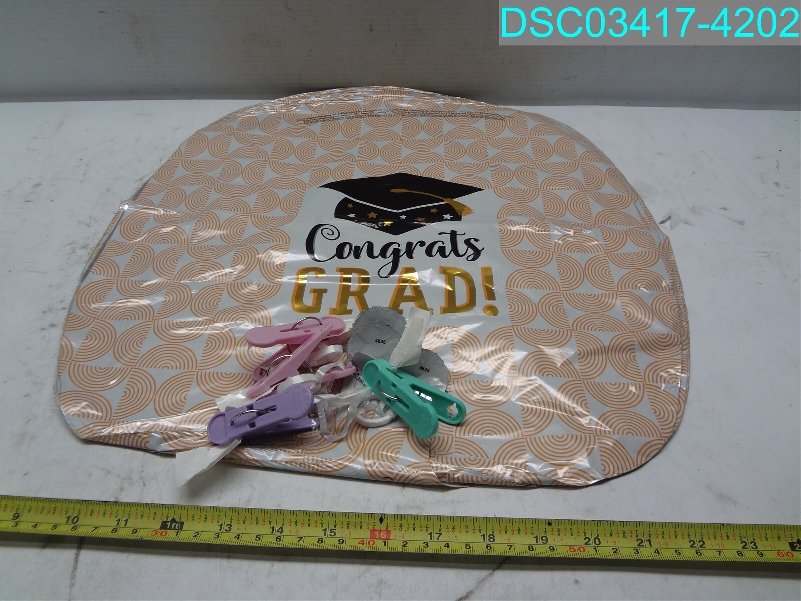 QTY=4: 44214 Congrats Grad Ribbed Lines 17″ Balloon 026635442145