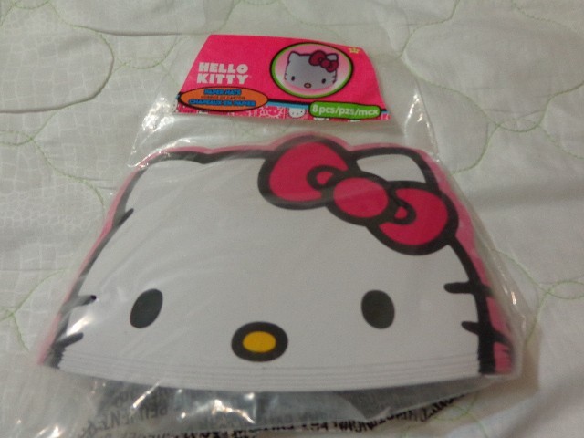 Sanrio Hello Kitty Designware Paper Party Hats 8 Count New Pink White Red