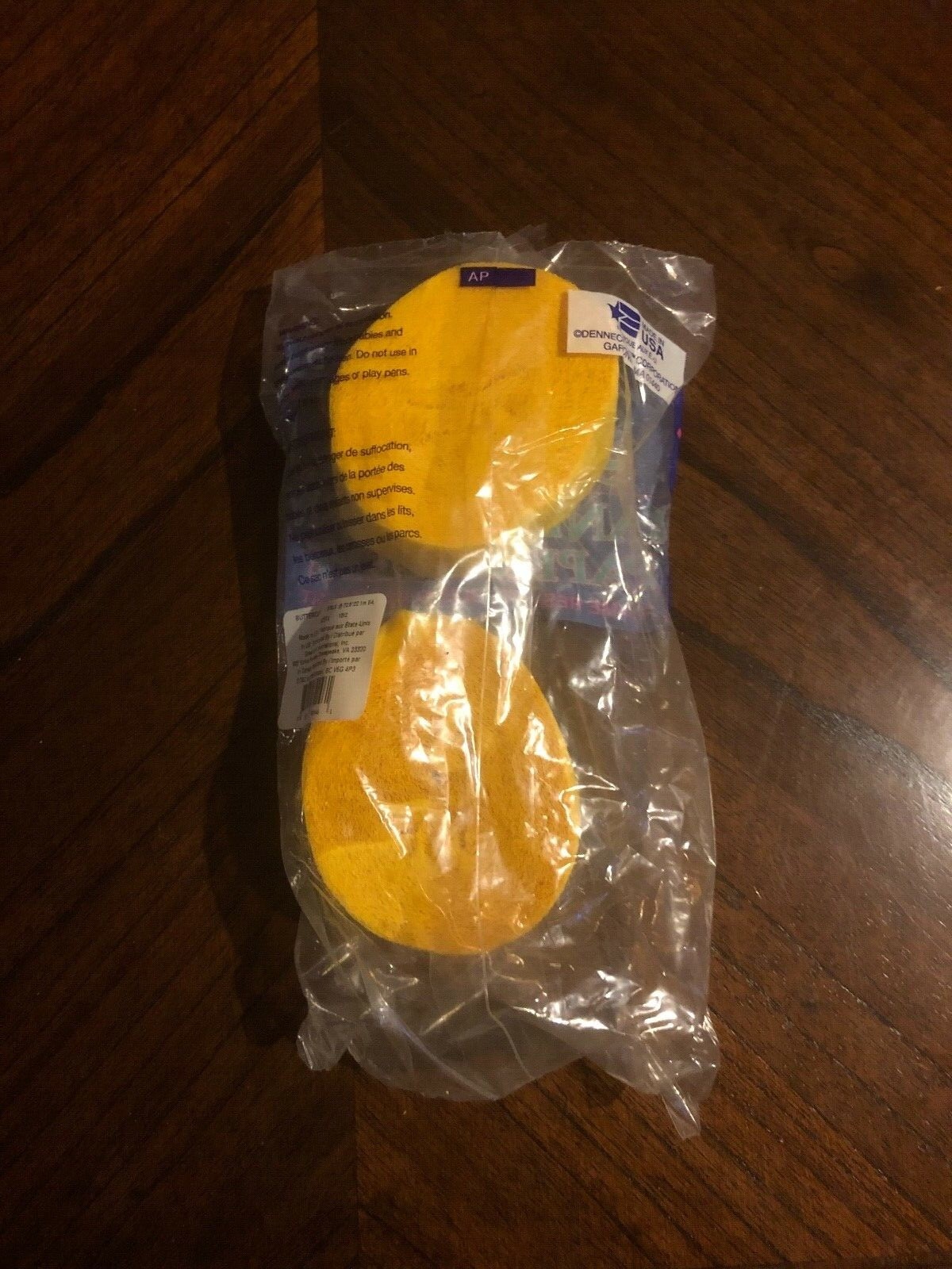 DENNECREPE Yellow Crepe Paper Streamers ~ 2 Rolls @ 72.5′ Each – Made in USA NIP