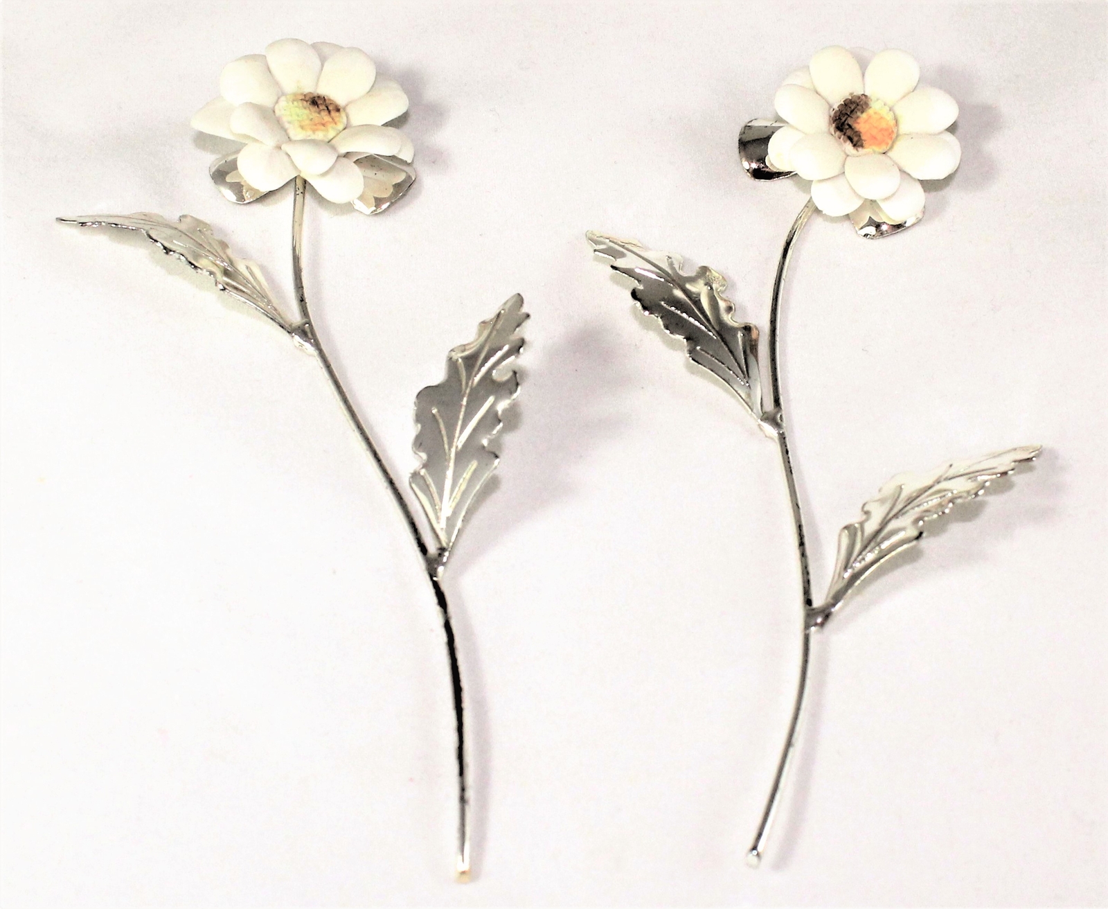 Set Of 6 Birth Favors Baby Boy Baby Girl Daisies White Yellow And Silver