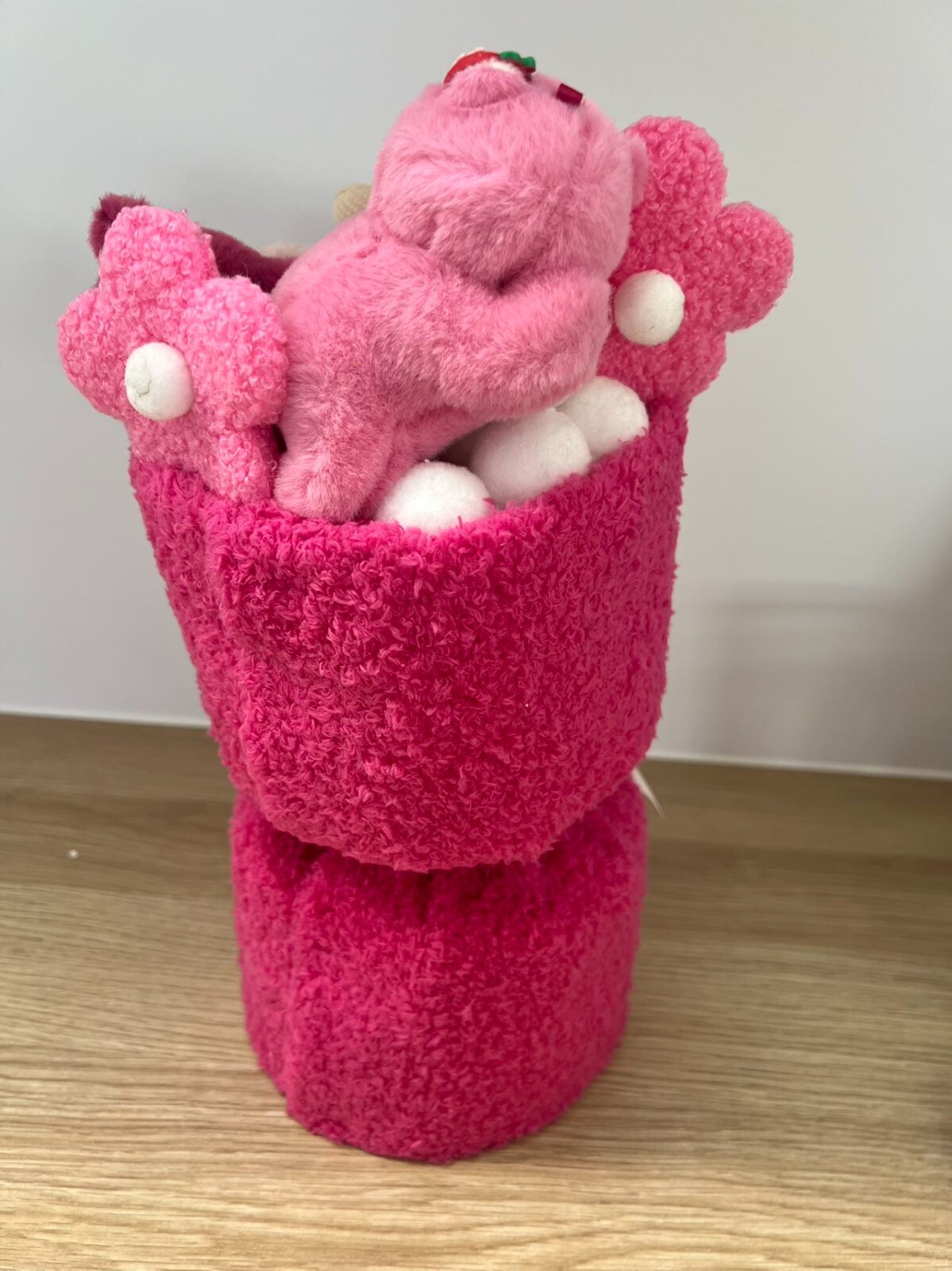 Festive Gift Plush Toy Bouquet, Christmas Present for Girlfriend or Family