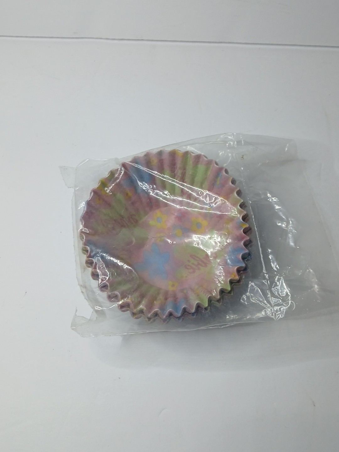 Barbie Standard Size Cupcake Baking Party Cups NOS 50 Count