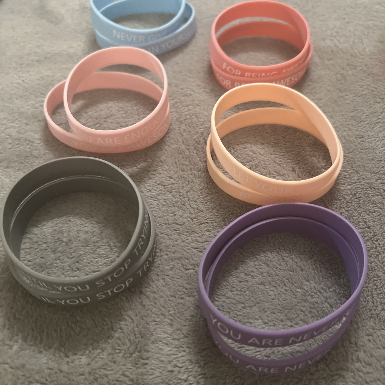 12 Pcs Inspirational Rubber Bracelet Motivational Quote Silicone Colorful