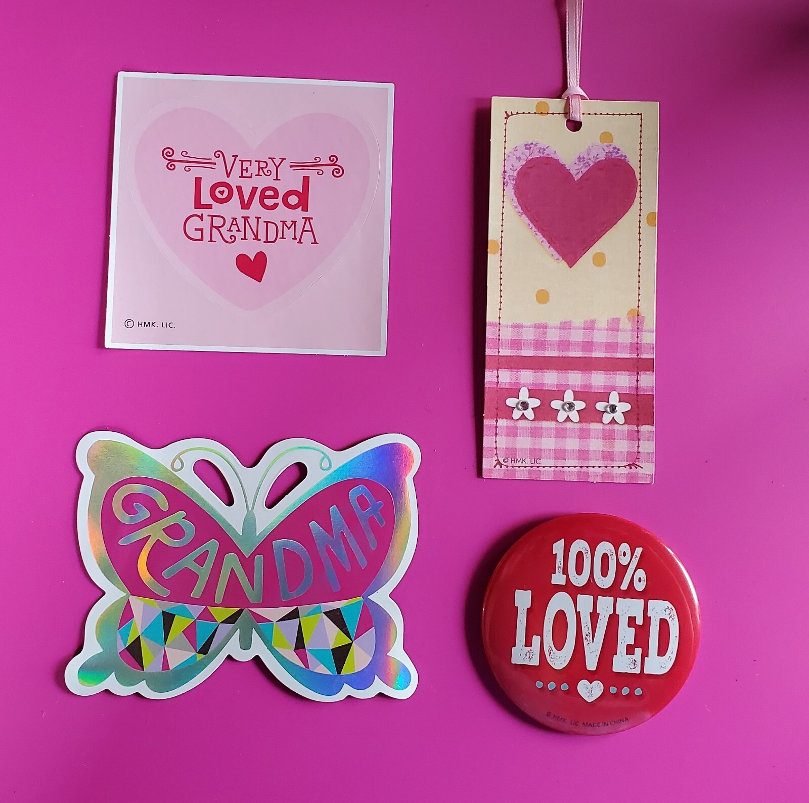 Mailable Gifts – Grandma (K) – Includes Magnet, Pin, Bookmark, & Sticker