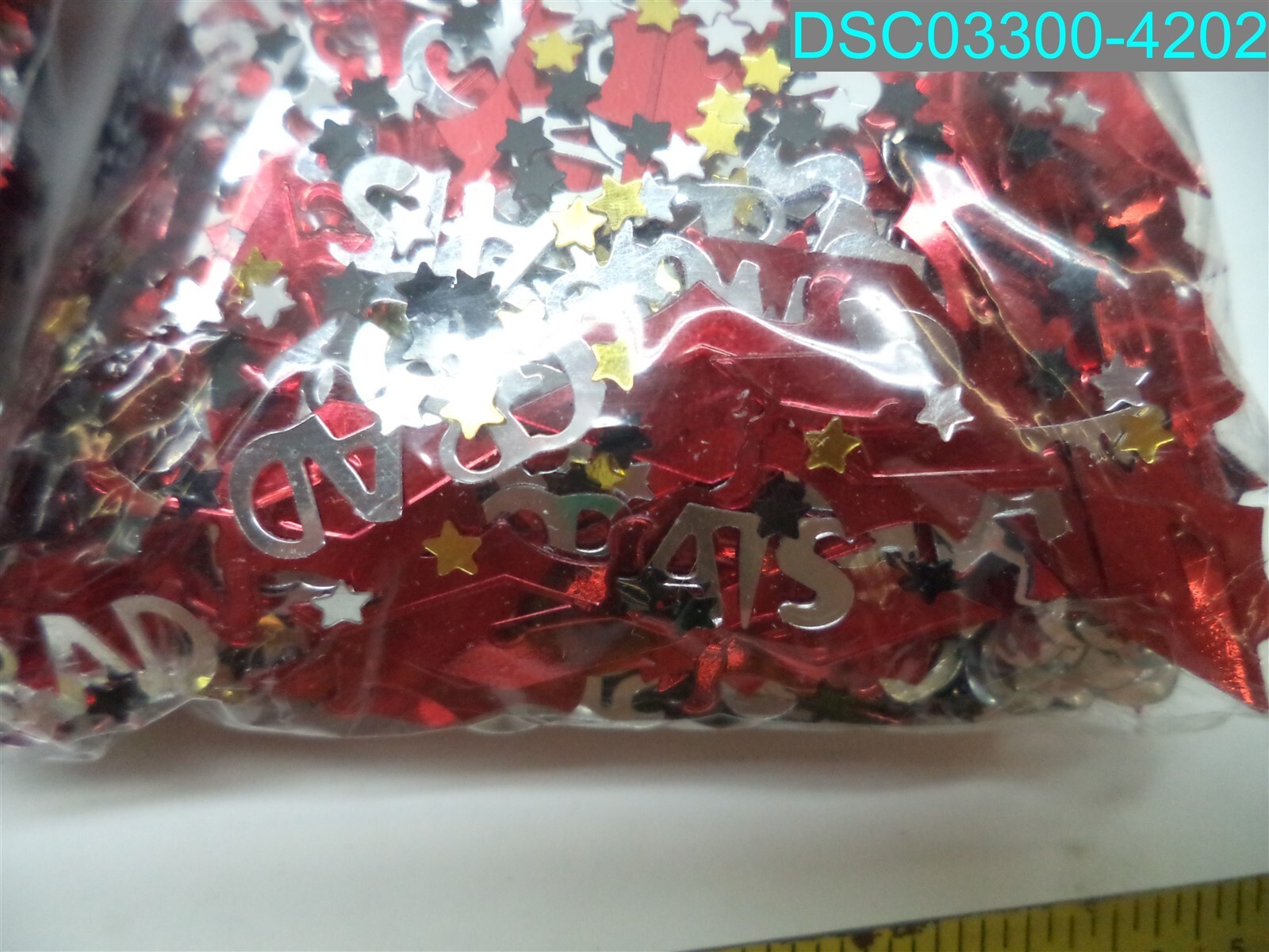 QTY=5: Amscan Apple Red Congrats Grad Confetti 048419747383
