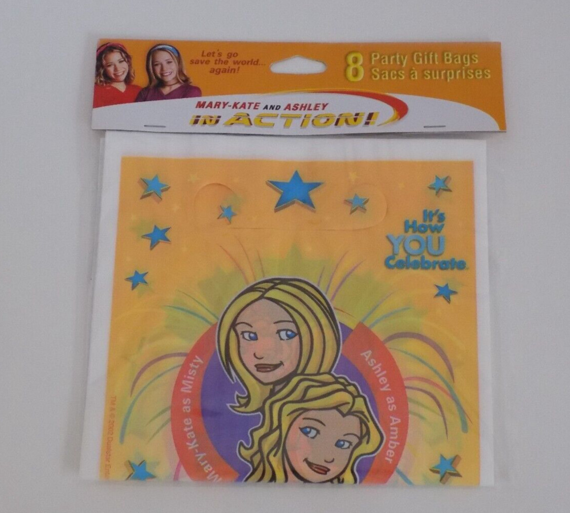 2003 Mary Kate & Ashley in Action 16 Birthday Party Invitations & Gift Bags NEW