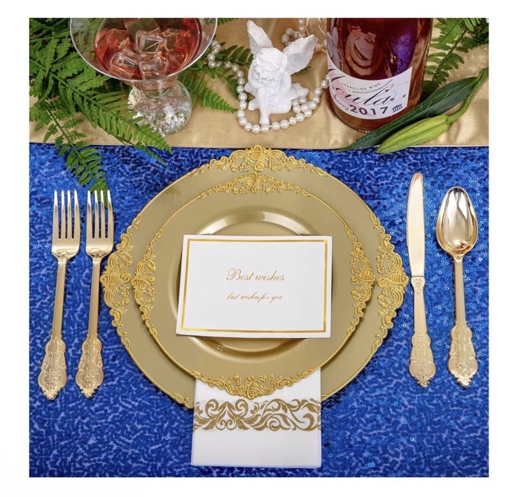 Morejoy Party Plates and Utensils Served for 25 Guests 175 pcs