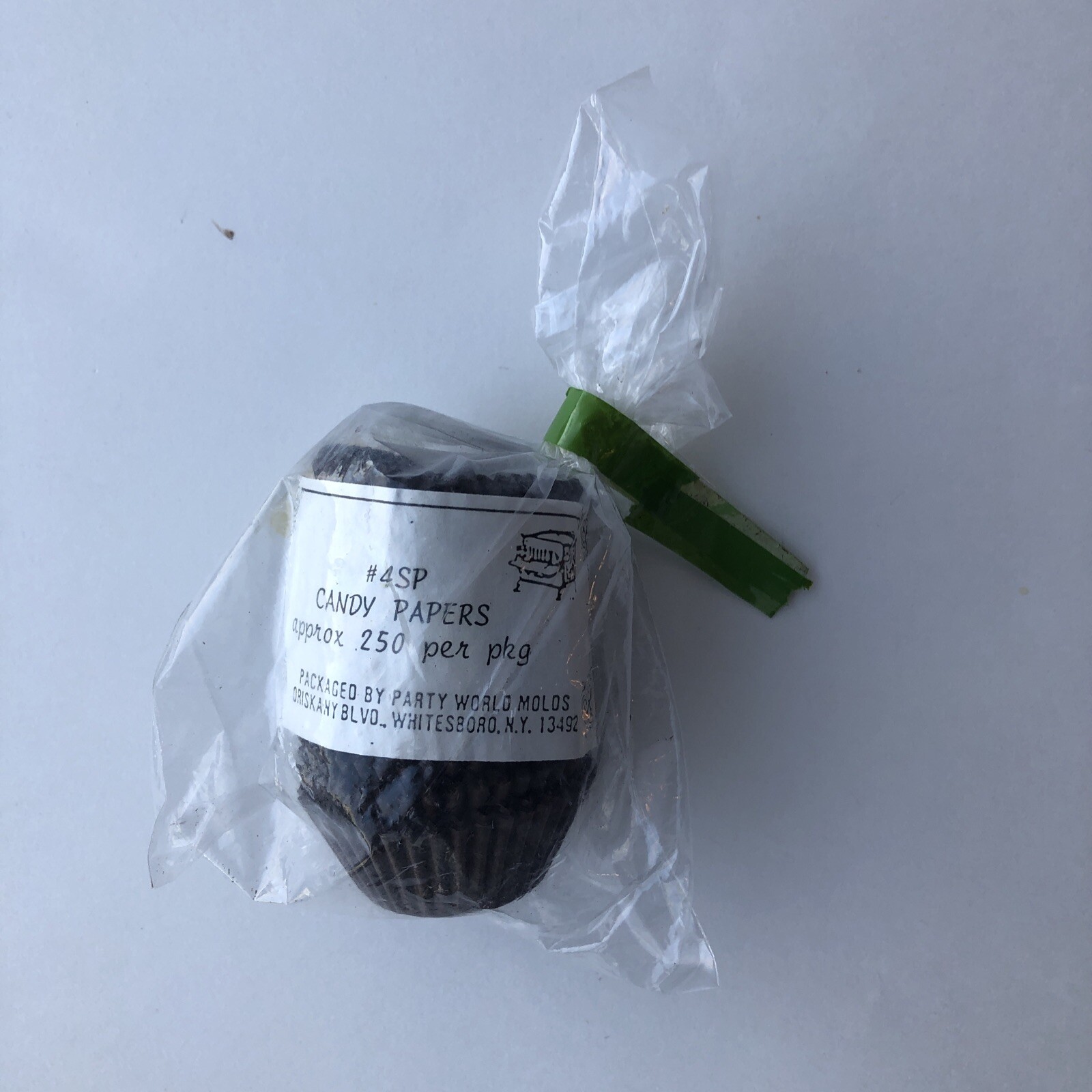 #4 Brown Paper Candy Cups 250 Pack 1″x5/8″ Candy Making Supplies NEW