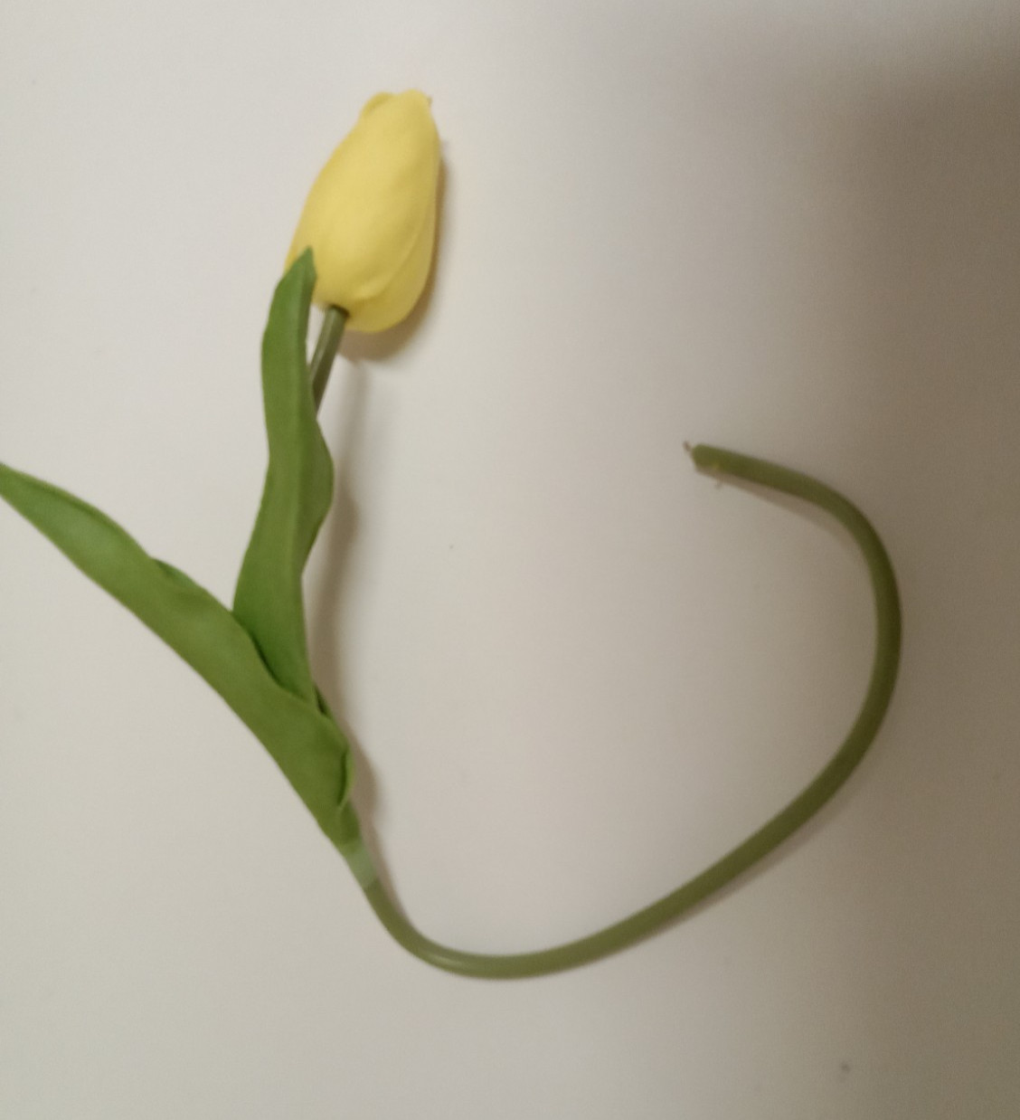 Single Foam yellow Flower Artificial Tulip on Stem 2″ on 13″ green stem leaves