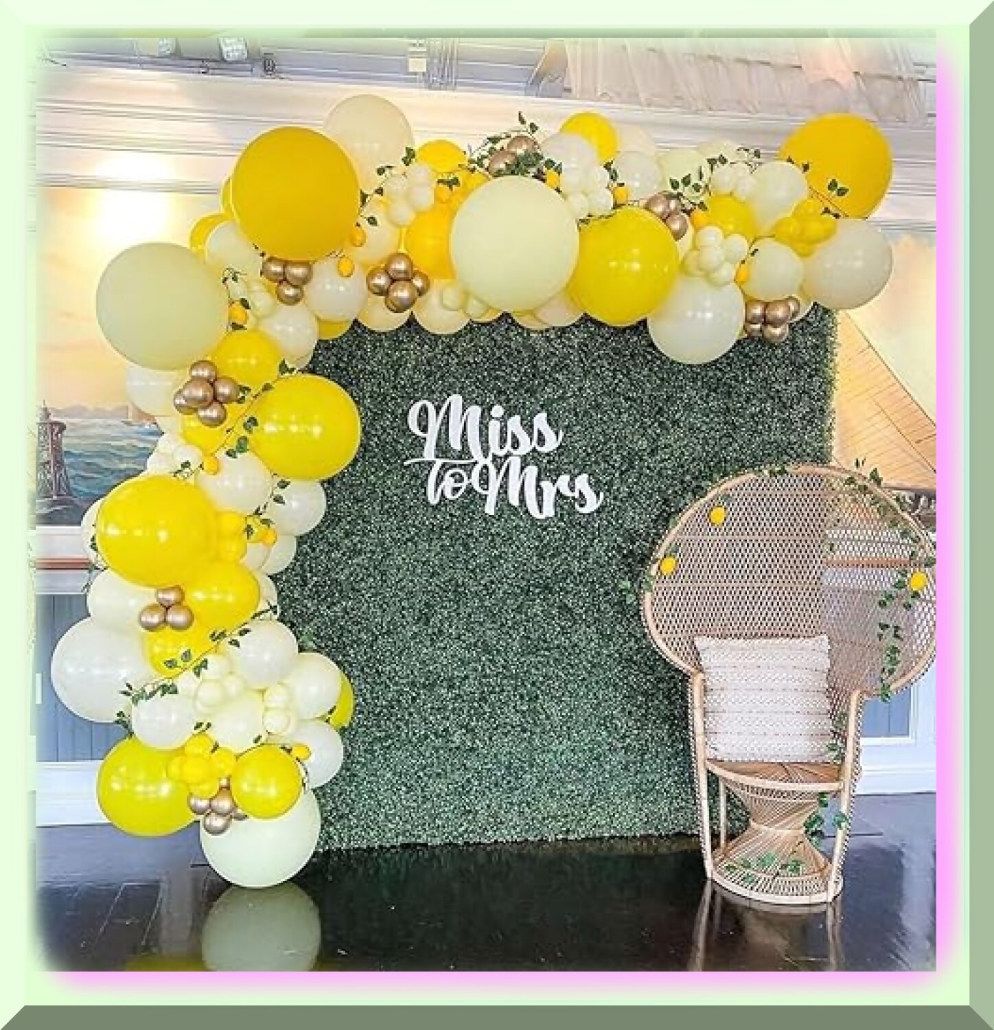Honeybee Balloon Garland Kit