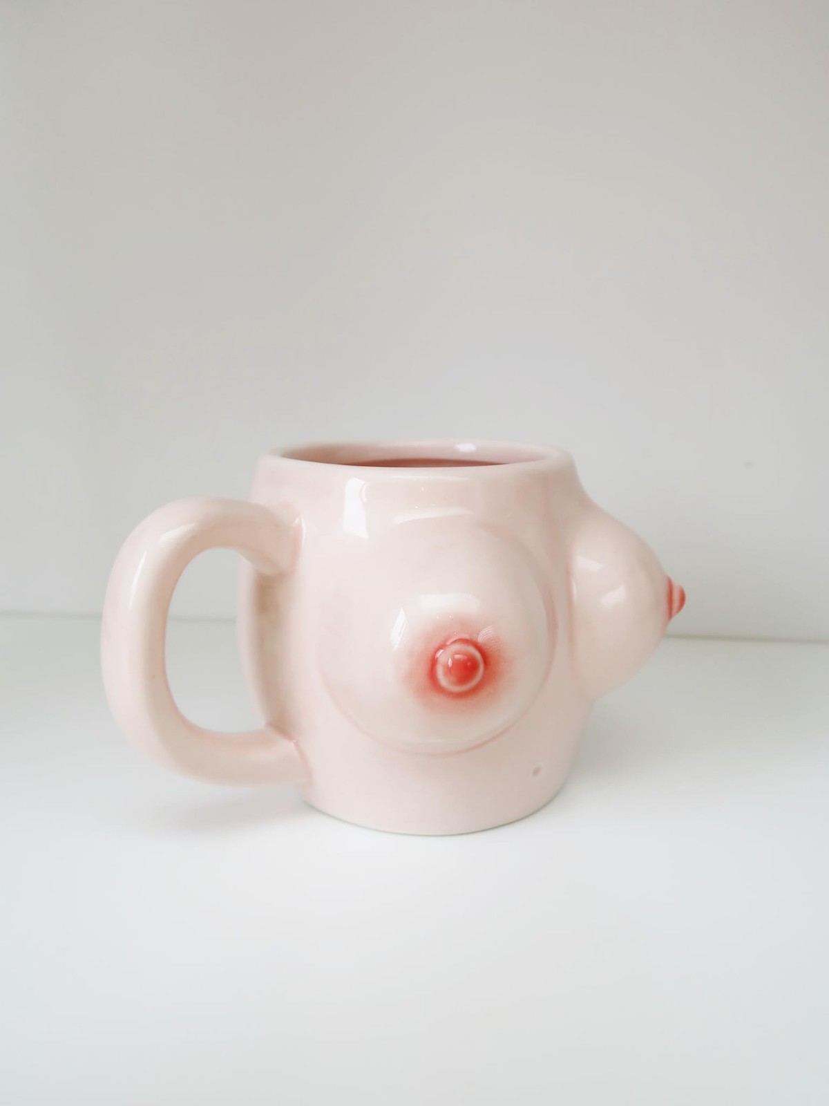 Funny Boob Mug – Coffee Mug Gag Gift, Tits Mug For Guys, Novelty Gift Titty M…