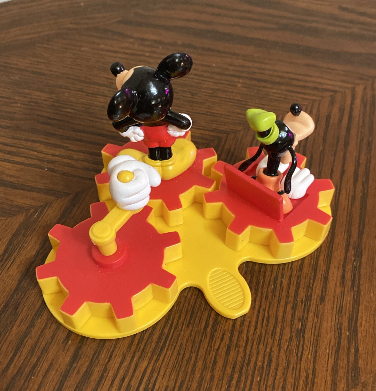 Disney ~ 4 Pc ~ Mickey Mouse and Pluto On Time Gears “Party Time” ~ Cake Topper
