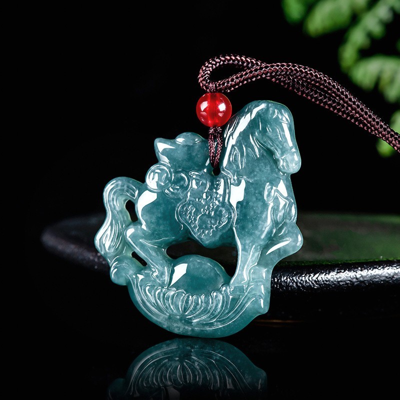 Year of The Horse 2026 Jade Jadeite Figurine Zodiac Amulet Gift Unisex Men Women