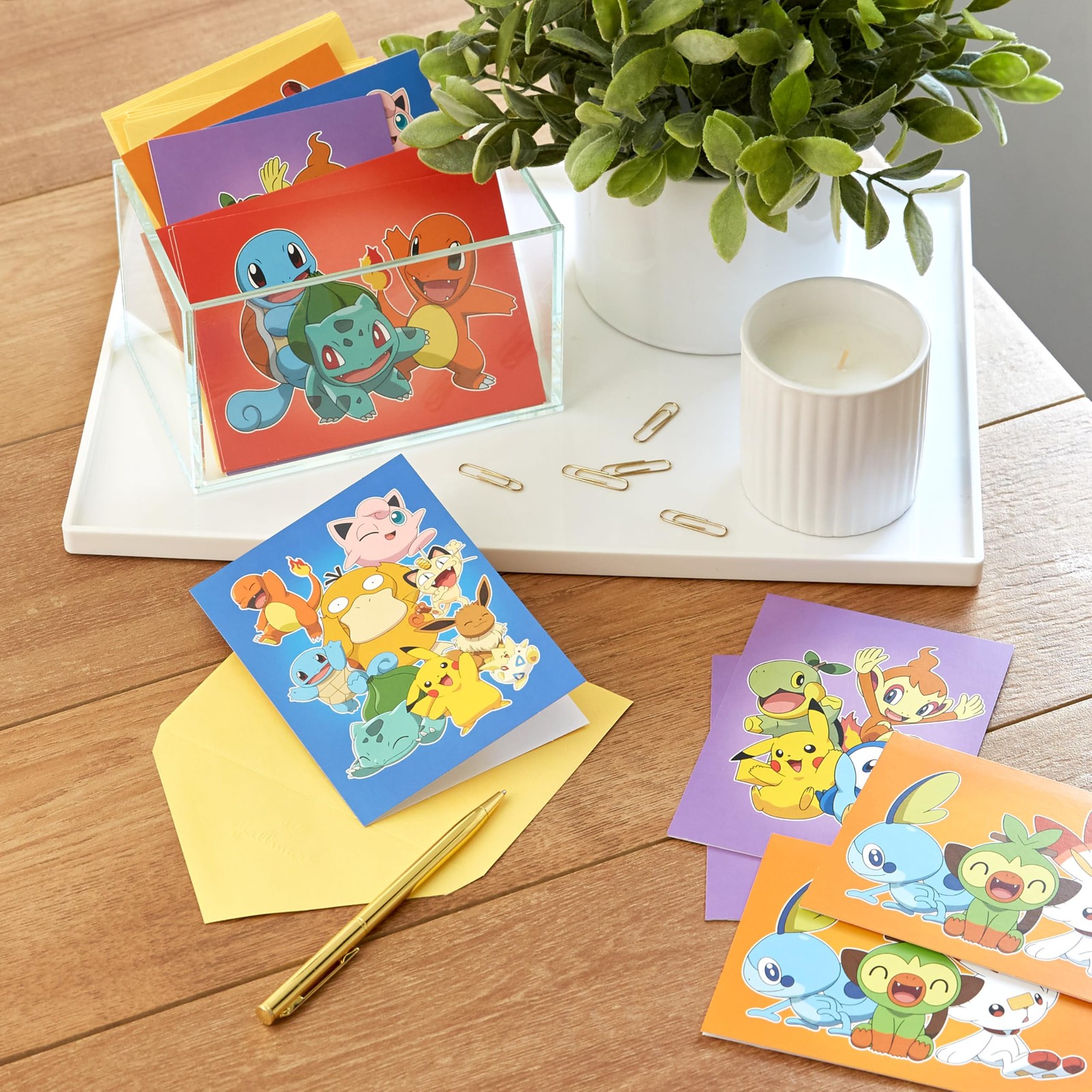 Hallmark Pokémon Cards for Kids 9.53 cm x 13.21 cm, Pokemon Note Assortment