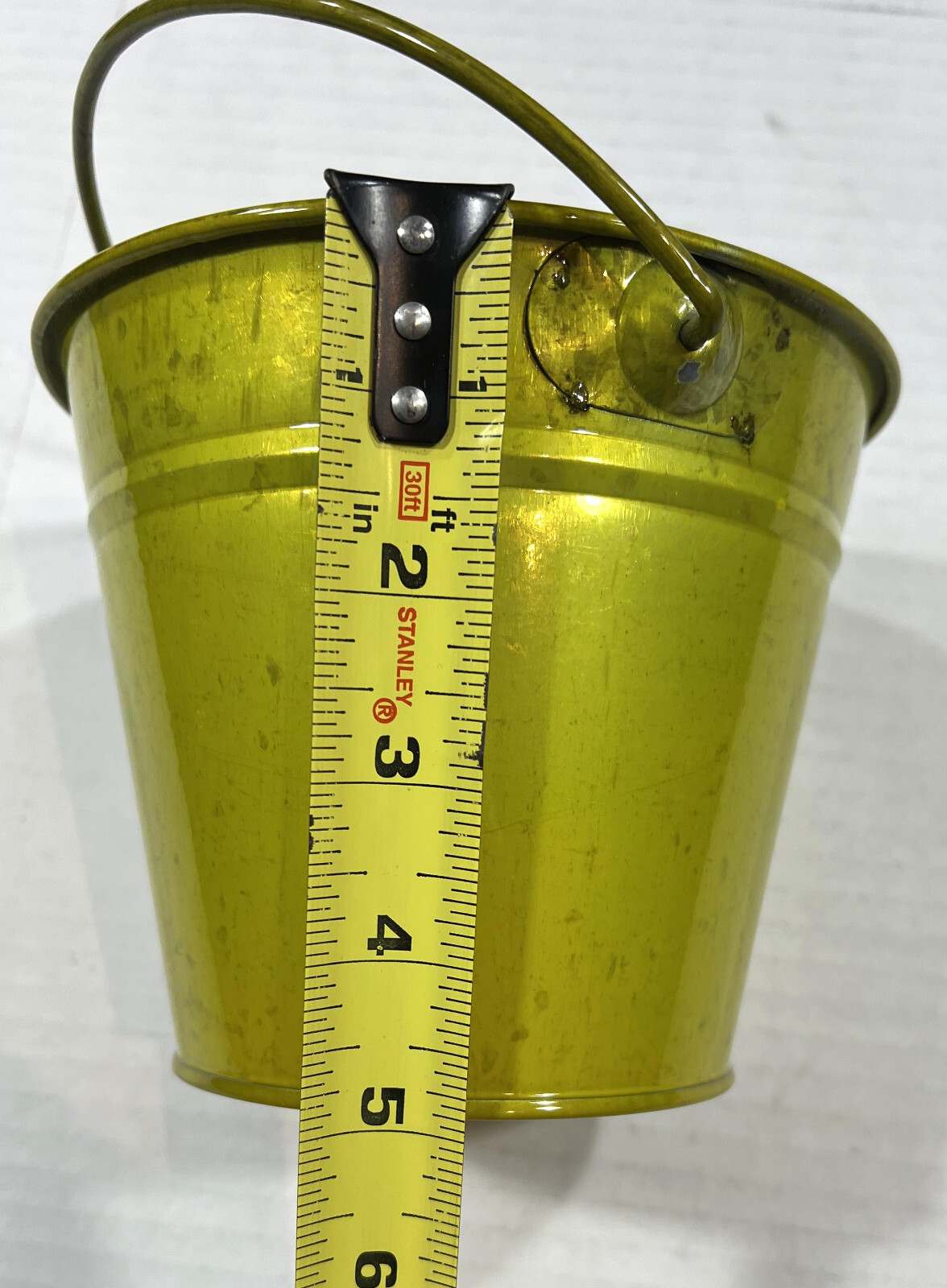 Tin Pail Craft Bucket with Handle Party Favor, 5 Inch tall , new.