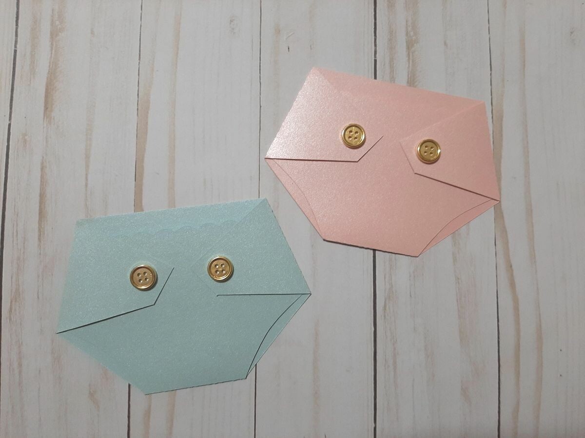 Baby Shower Game Prize – Diaper Shaped Gift Card Holder-Prince- Princess