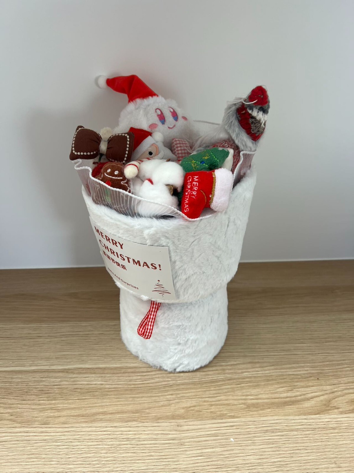 Festive Gift Plush Toy Bouquet, Christmas Present for Girlfriend or Family