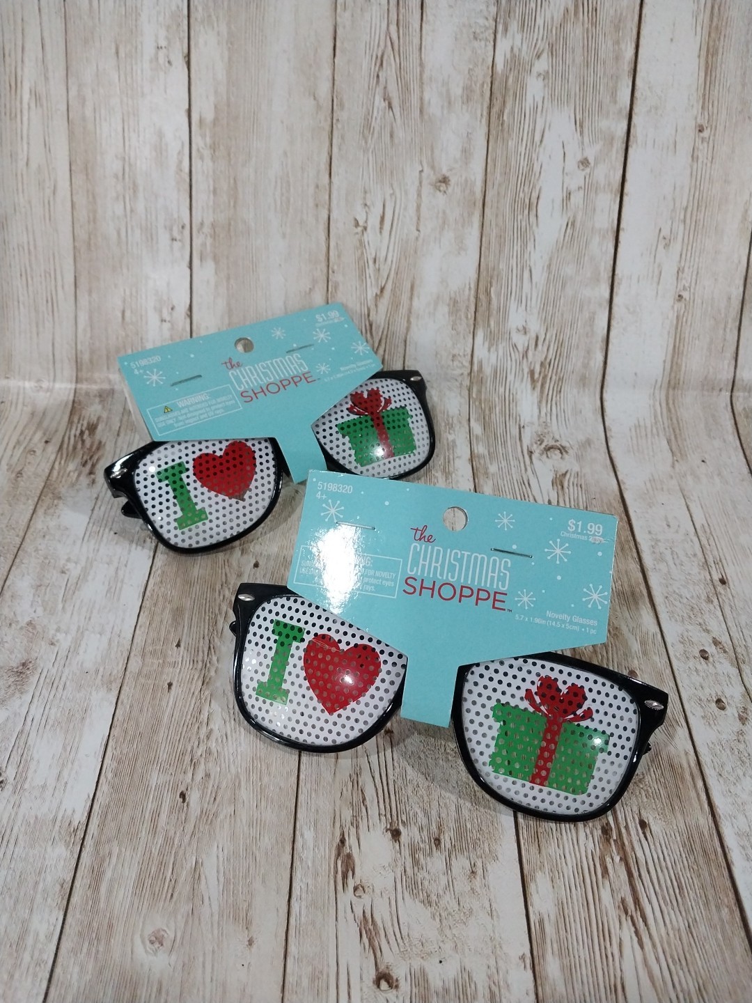 New 2 Christmas Glasses “I Love Presents” Gifts Holiday Kids Novelty Party Favor