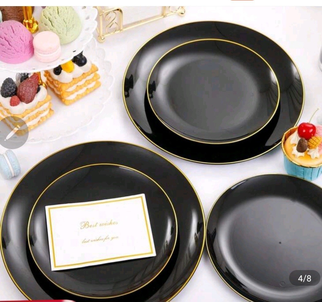 Plastic Party Plates Dinnerware Set