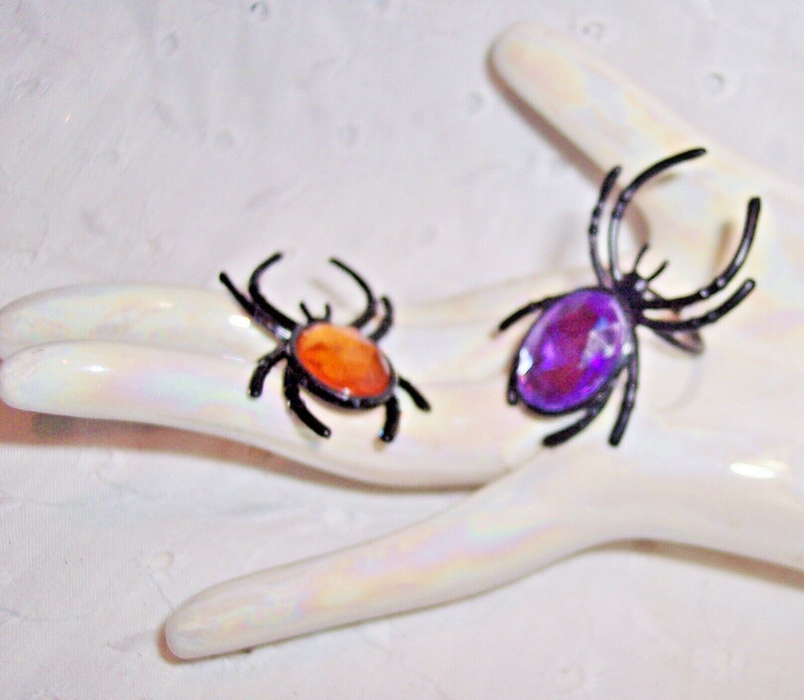 SPIDER SKULL BAT RINGS 173 PCS OR SPIDER SPARKLING RING 19 PCS.PARTY :U CHOOSE