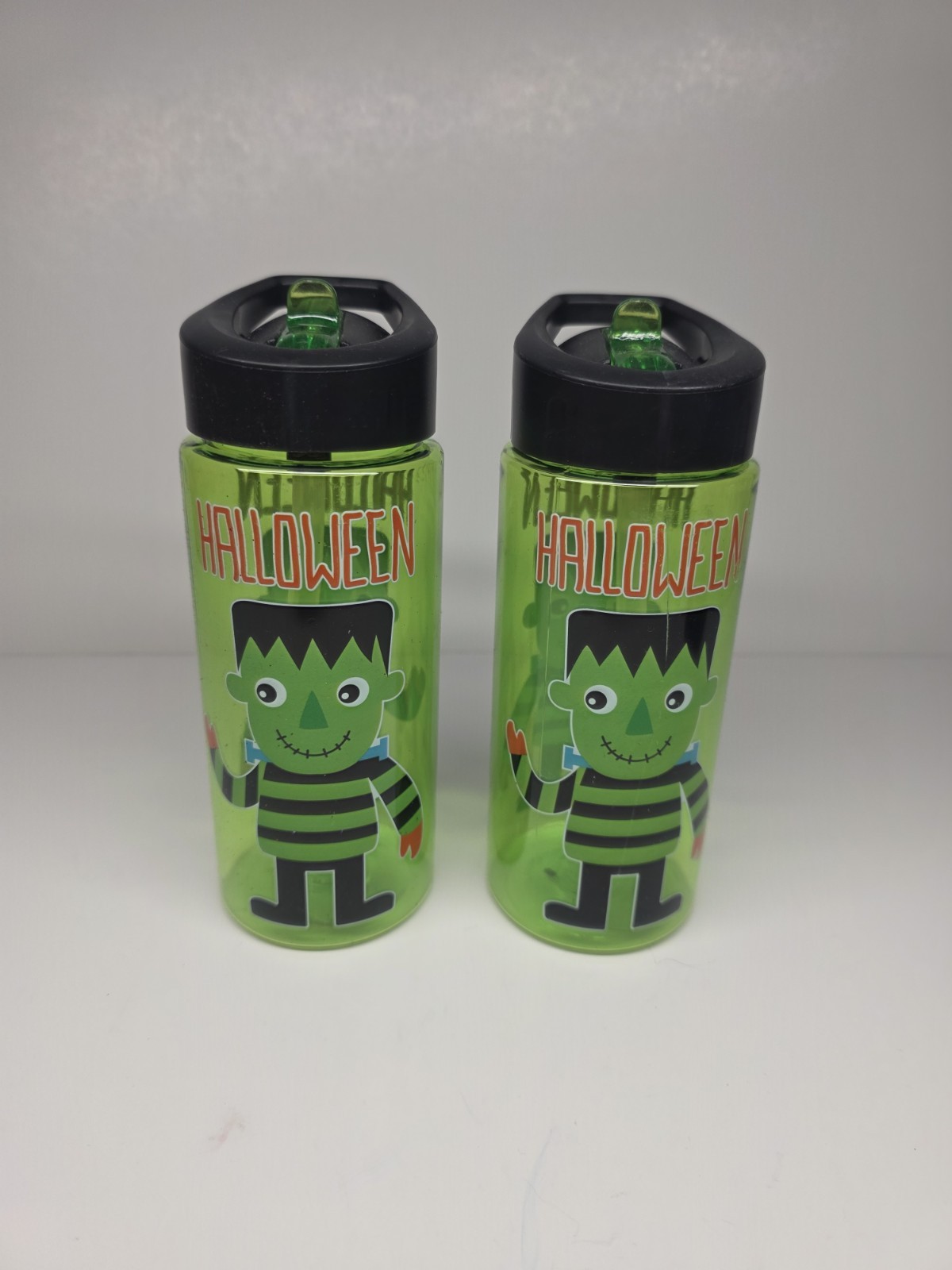 Halloween Drinking Cups with Flip Up Straws Set of 2 Frankenstein Screw On Lid