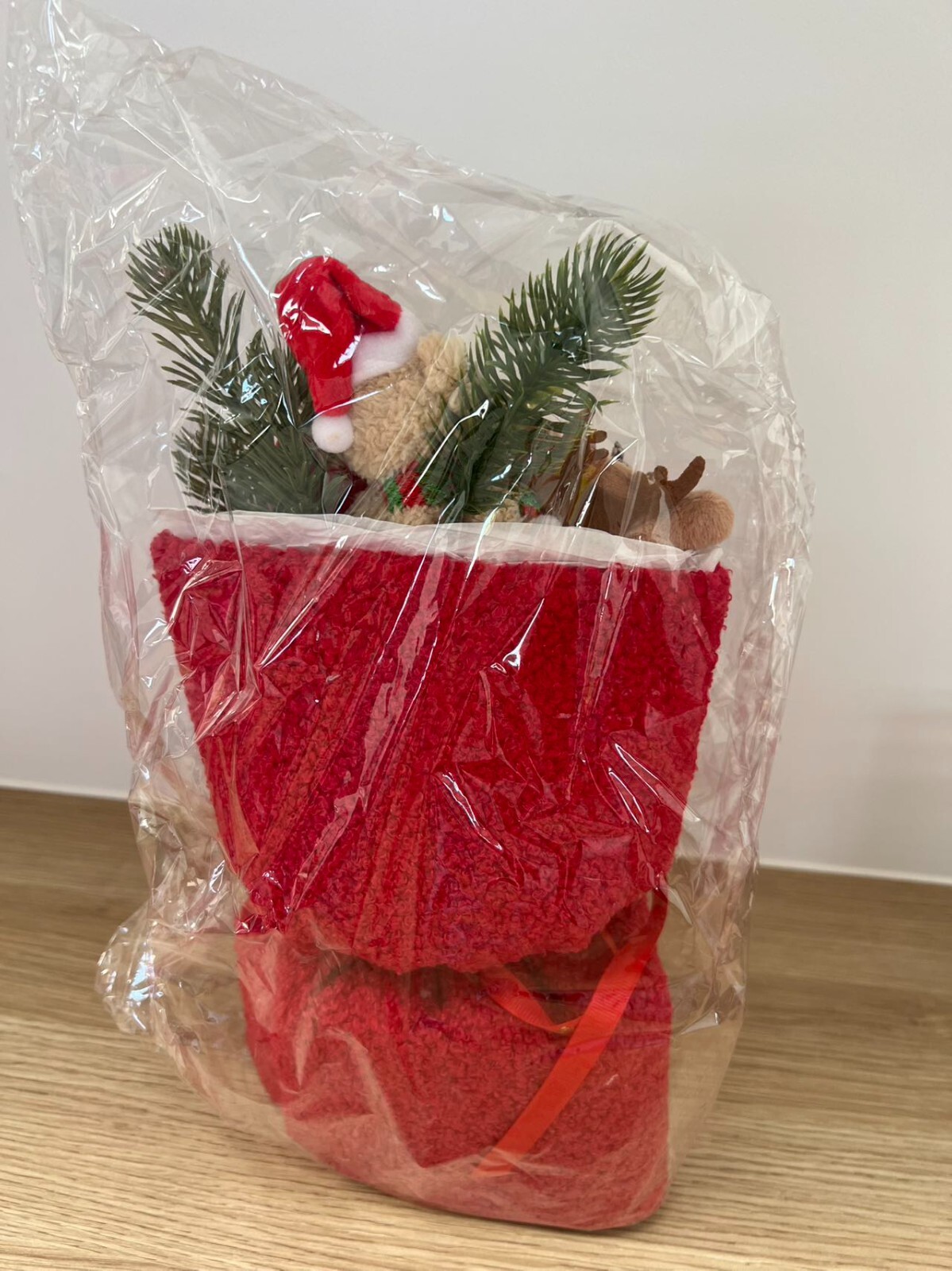 Festive Gift Plush Toy Bouquet, Christmas Present for Girlfriend or Family