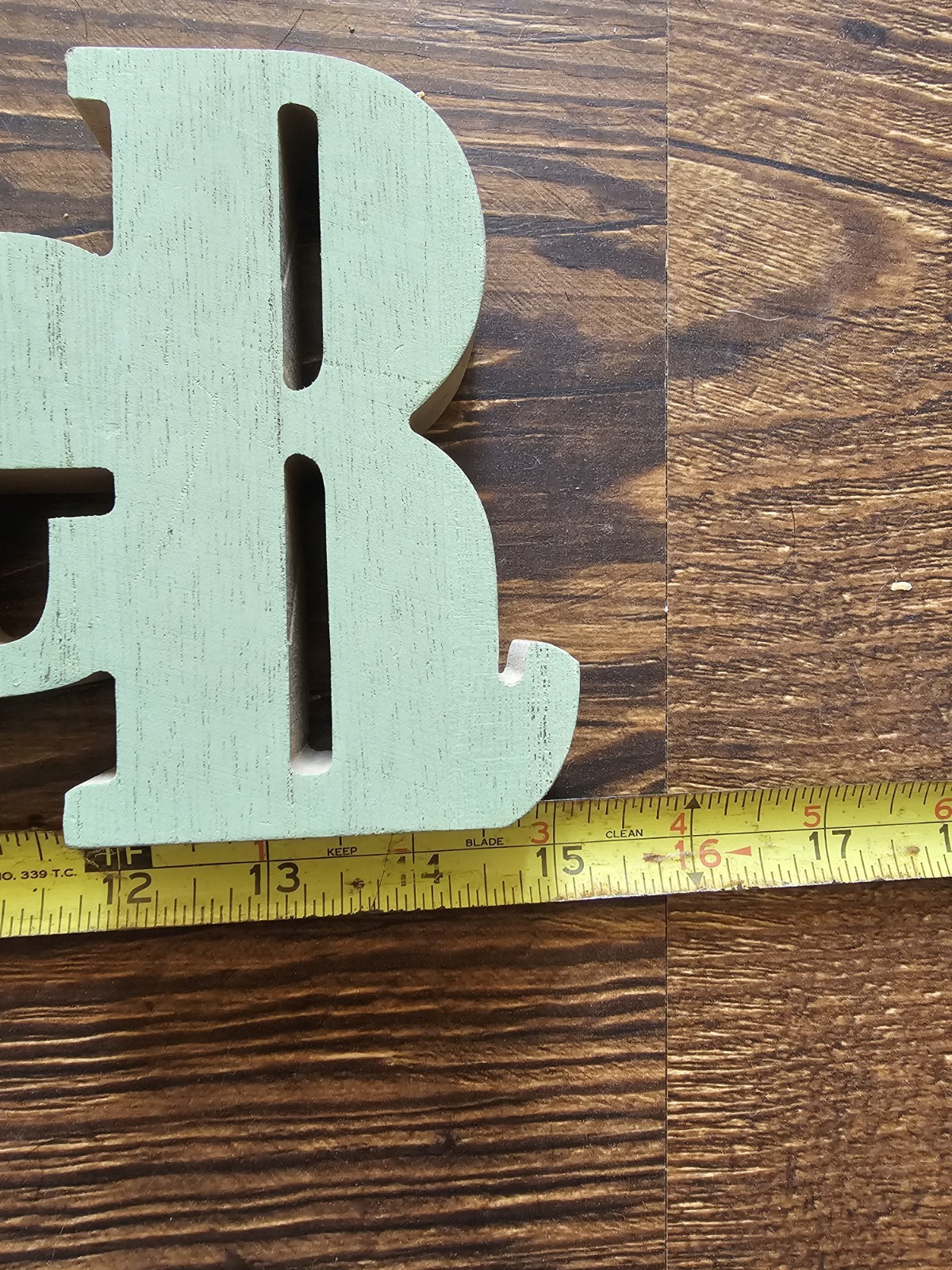 Wooden Block Letter ‘Easter’ Free Standing Tabletop Sign – 5″ x 15″ x1″ Lt Green