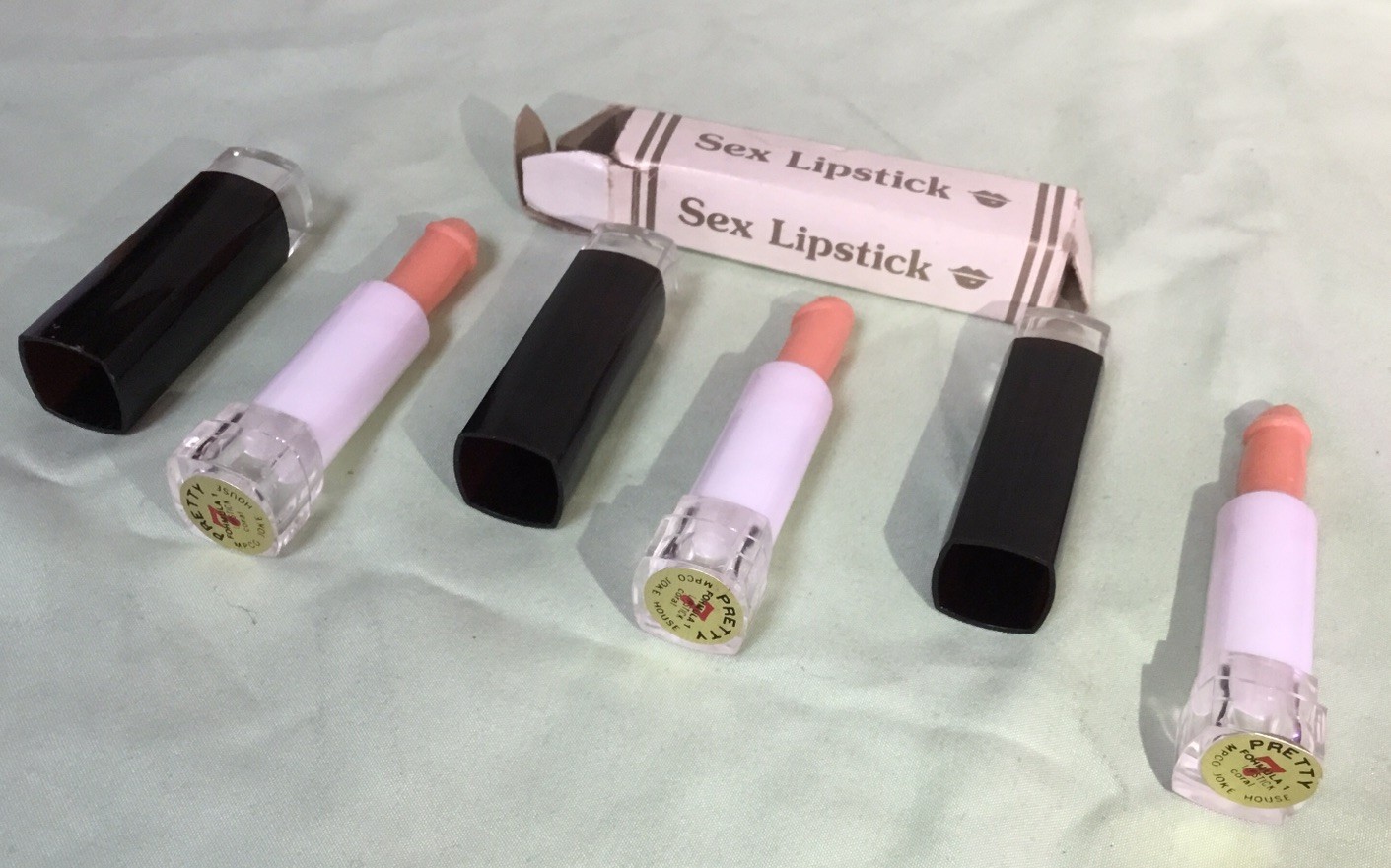 Lot Of 3 Prank Dick Lipstick Pink Plastic Penis Lip stick Fun White Elephant